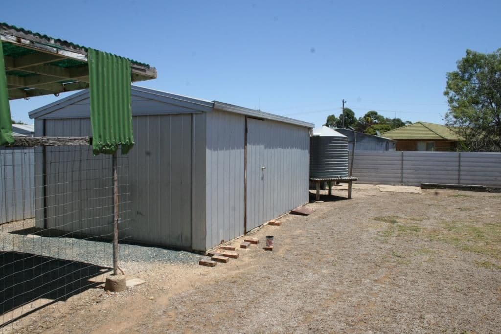 34 Hopetoun Street, ROCHESTER VIC 3561, Rochester - Thumbnail 3