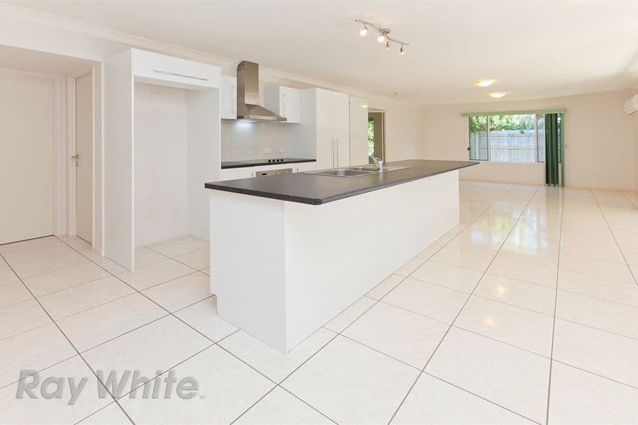 9 Abbey Court, SPRINGFIELD LAKES QLD 4300, Springfield Lakes - Thumbnail 3