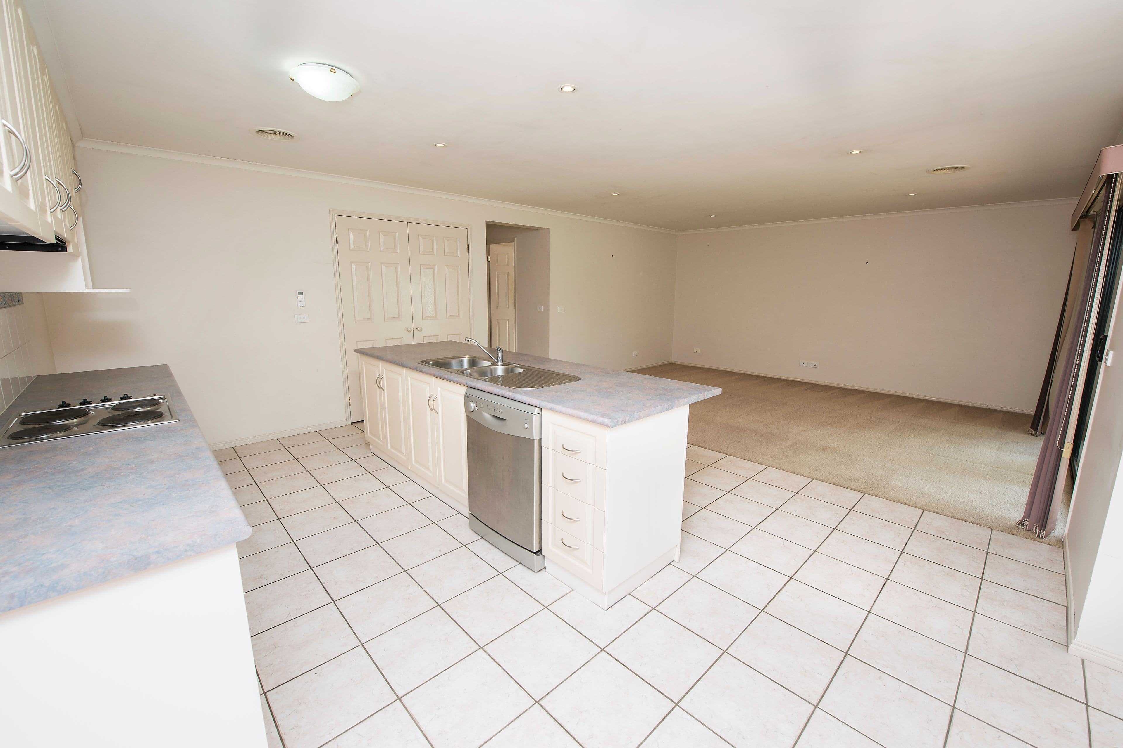 6 Gaethan Drive, Swan Hill VIC 3585, Swan Hill - Thumbnail 4