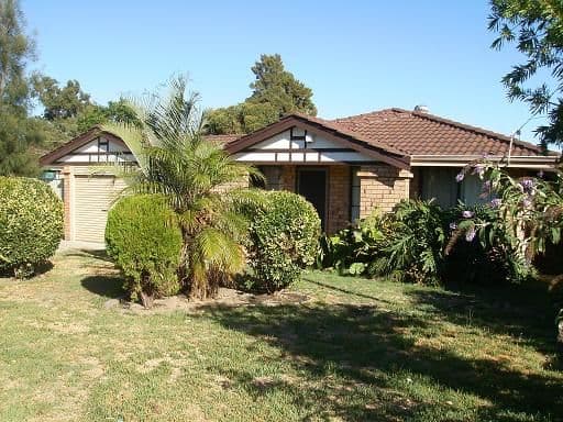 100 Lowanna Way, ARMADALE WA 6112, Armadale - Thumbnail 2