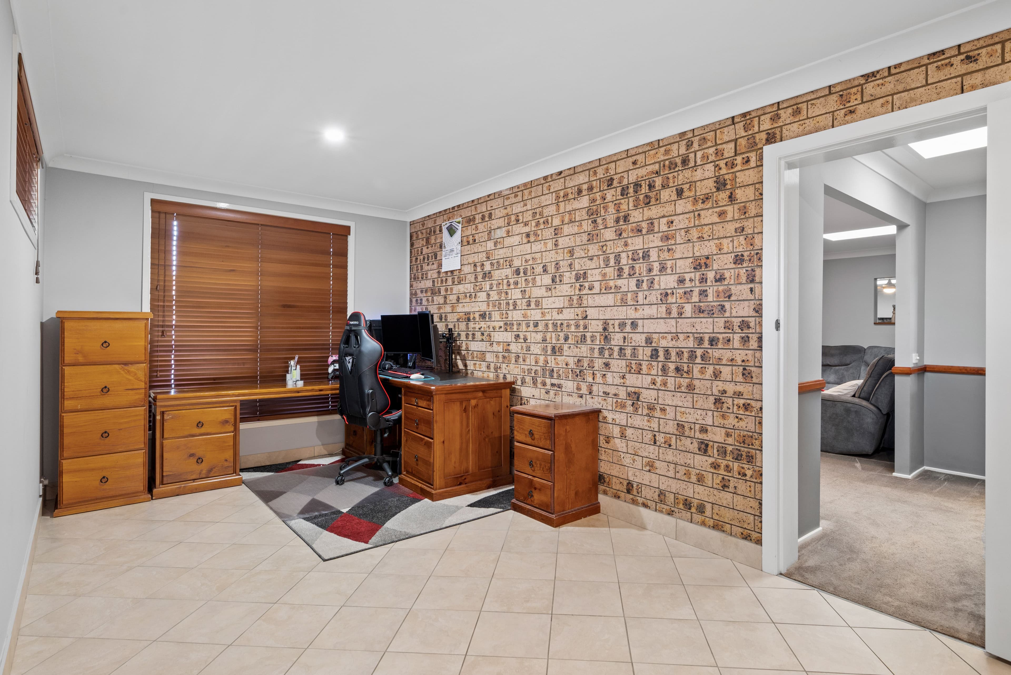19 Svensden Place, Ingleburn NSW 2565, Ingleburn - Thumbnail 6