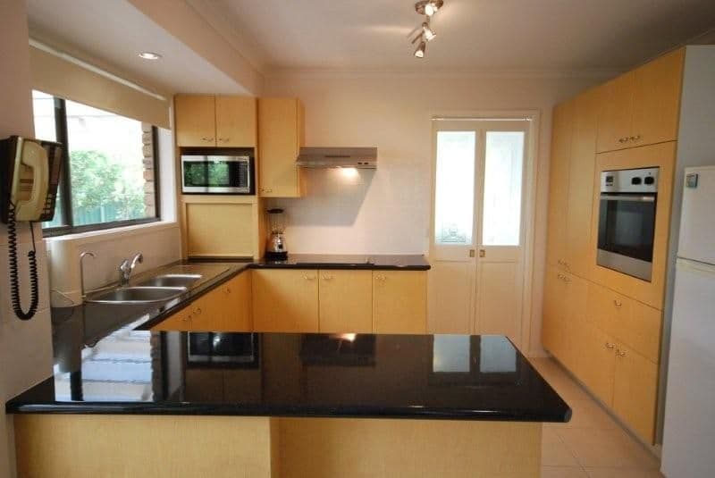 3 Wilmot Place, HELENSVALE QLD 4212, Helensvale - Thumbnail 2