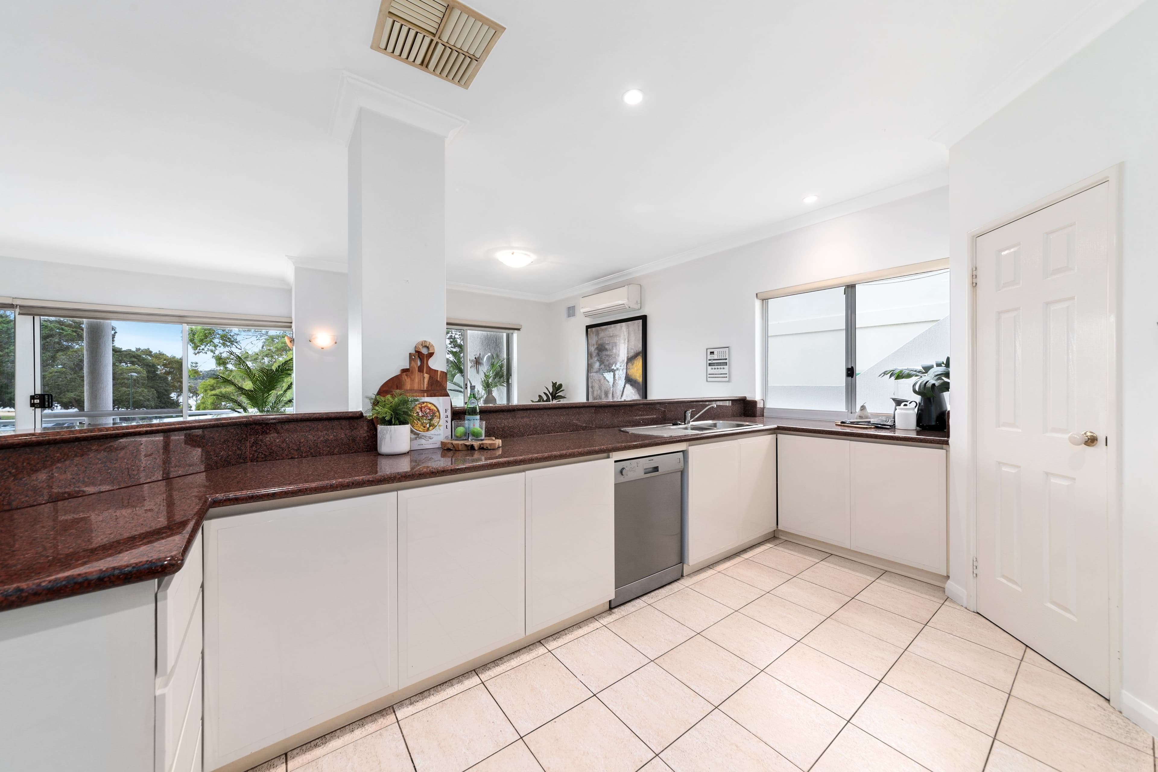 113A The Esplanade, Mount Pleasant WA 6153, Mount Pleasant - Thumbnail 5