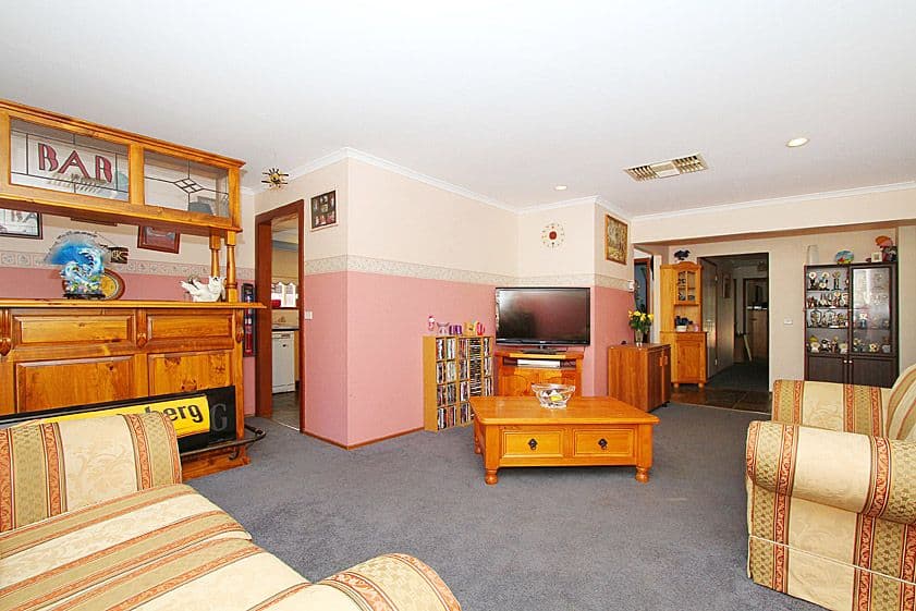 31 Mitford Crescent, CRAIGIEBURN VIC 3064, Craigieburn - Thumbnail 6