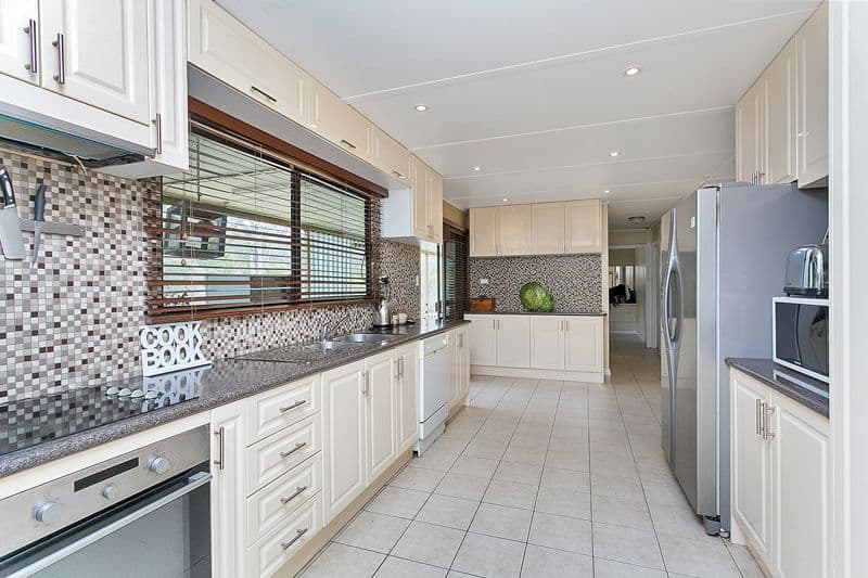 100 Scenic Drive, Speewah QLD 4881, Speewah - Thumbnail 2