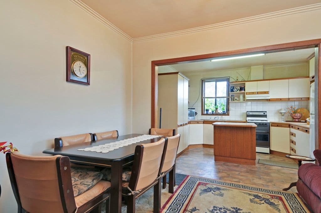 2 Stockdale Road, Traralgon VIC 3844, Traralgon - Thumbnail 3