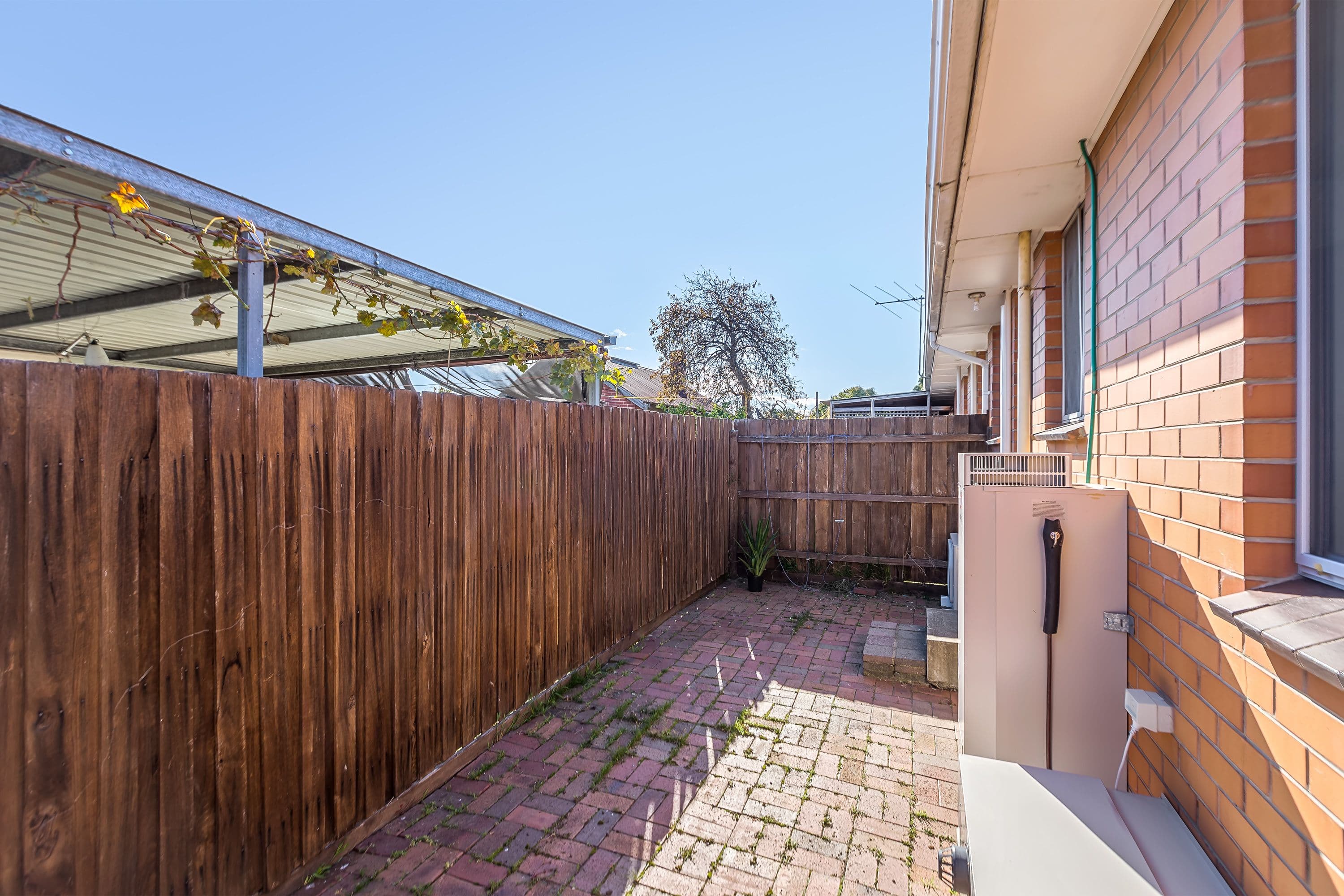 38 Spring Street, Thomastown VIC 3074, Thomastown - Thumbnail 8