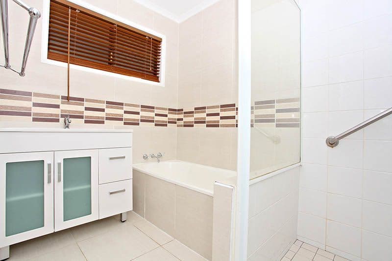 28 Drysdale Avenue, COLLINGWOOD PARK QLD 4301, Collingwood Park - Thumbnail 4