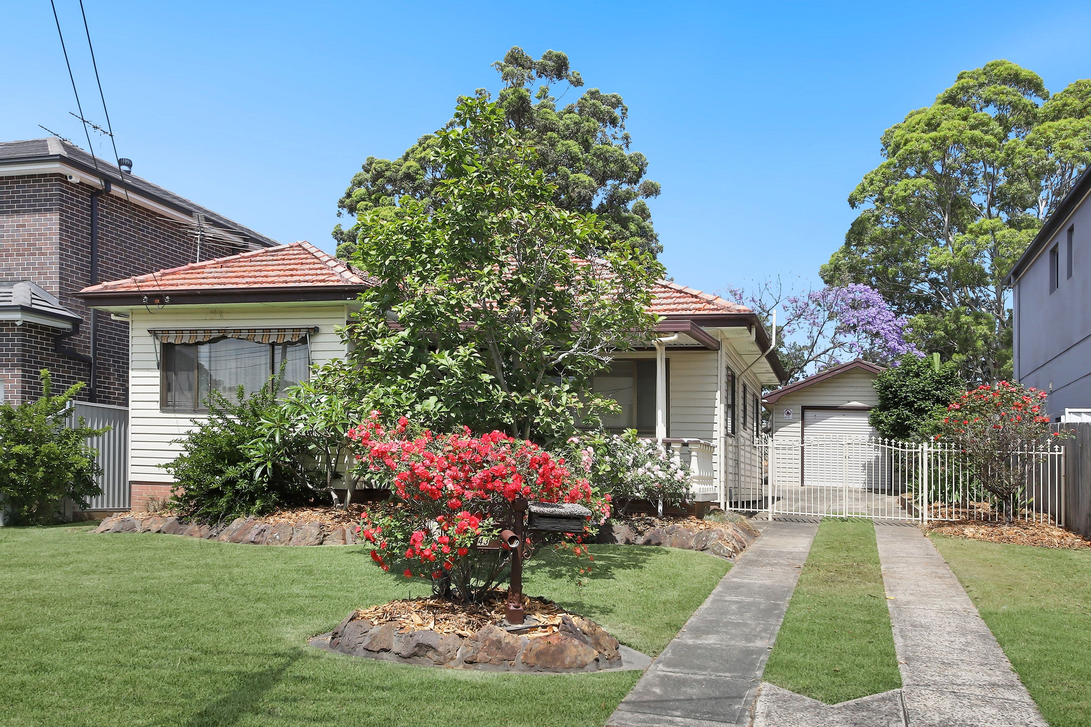 43 Treloar Crescent, Chester Hill - Image 1