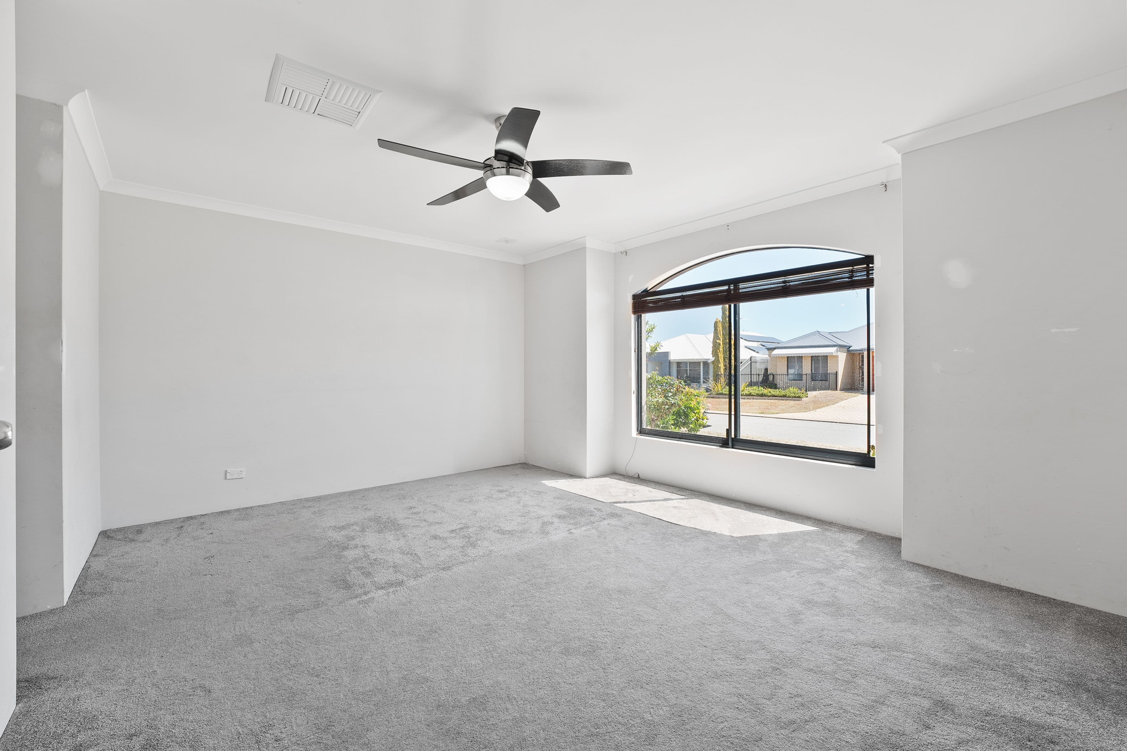 12 Colreavy Ramble, Baldivis WA 6171, Baldivis - Thumbnail 3
