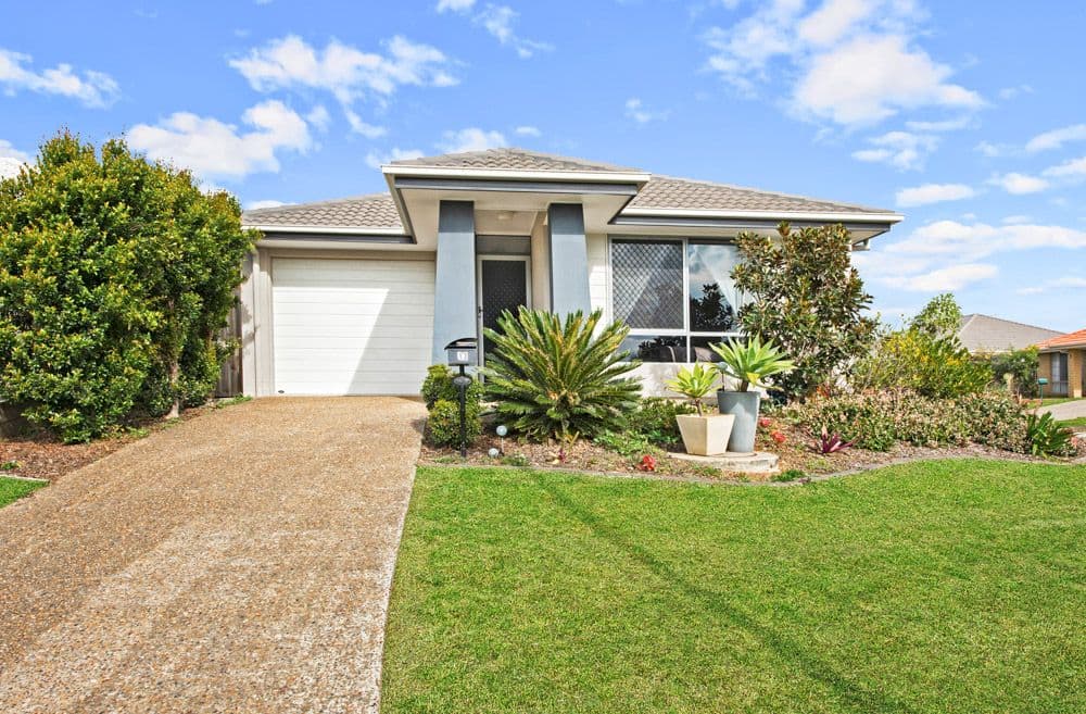 13 Livingstone Court, North Lakes QLD 4509, North Lakes - Image 1