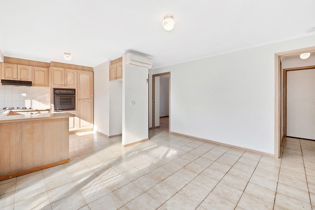 10 Filomena Court, Cranbourne North VIC 3977, Cranbourne North - Thumbnail 6