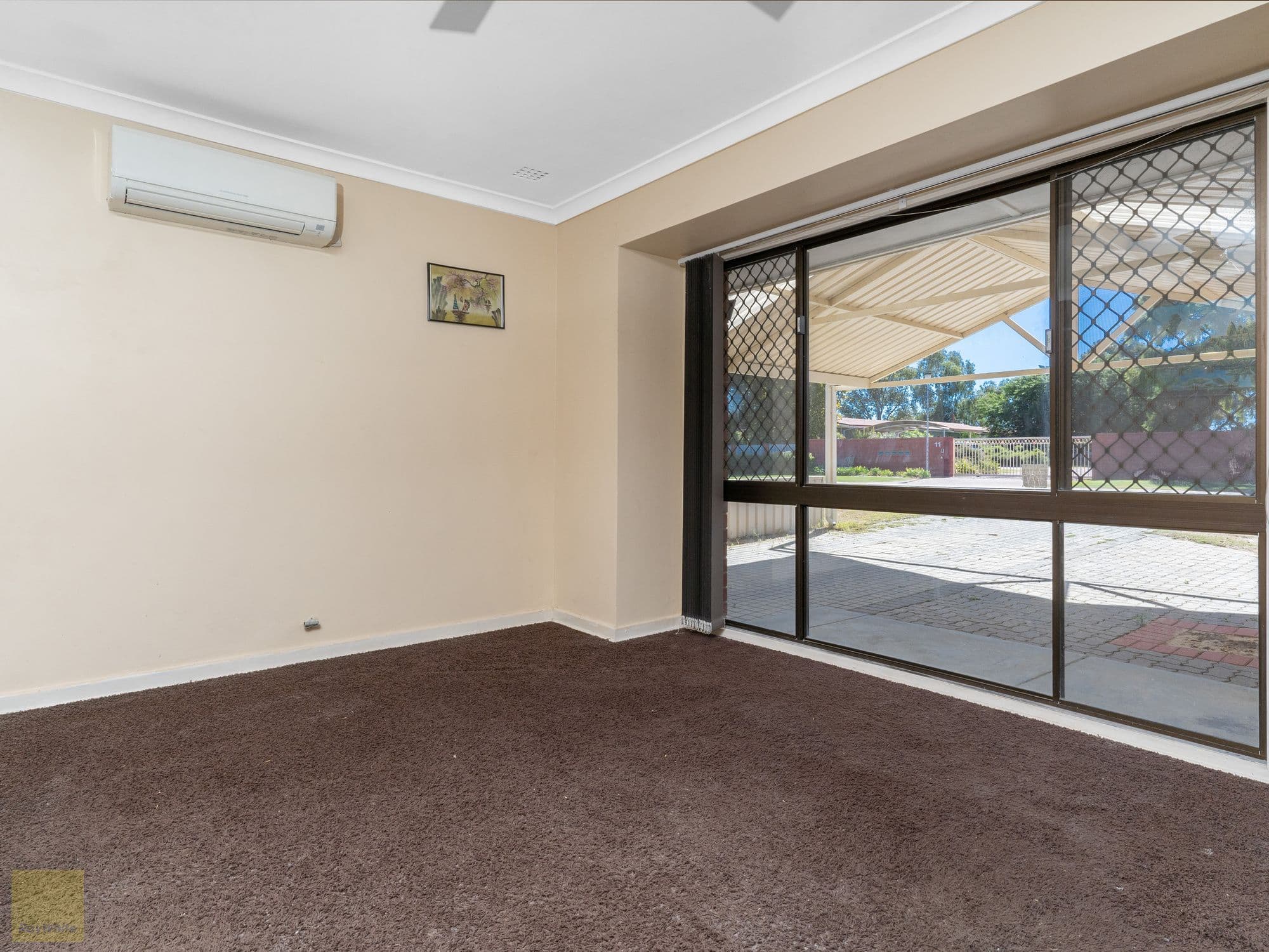 14 Shalford Way, Girrawheen WA 6064, Girrawheen - Thumbnail 4