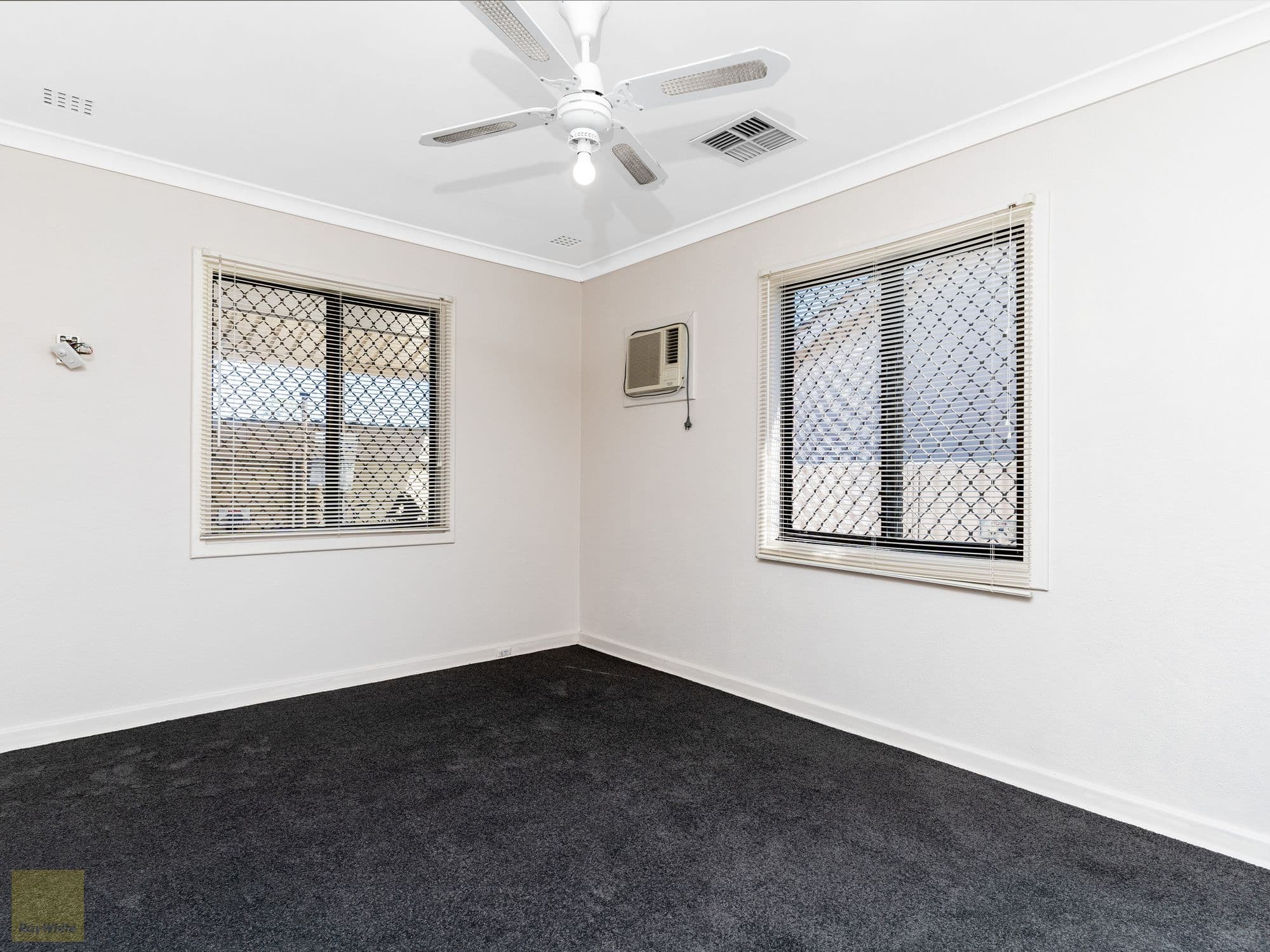 14 Shalford Way, Girrawheen WA 6064, Girrawheen - Thumbnail 8