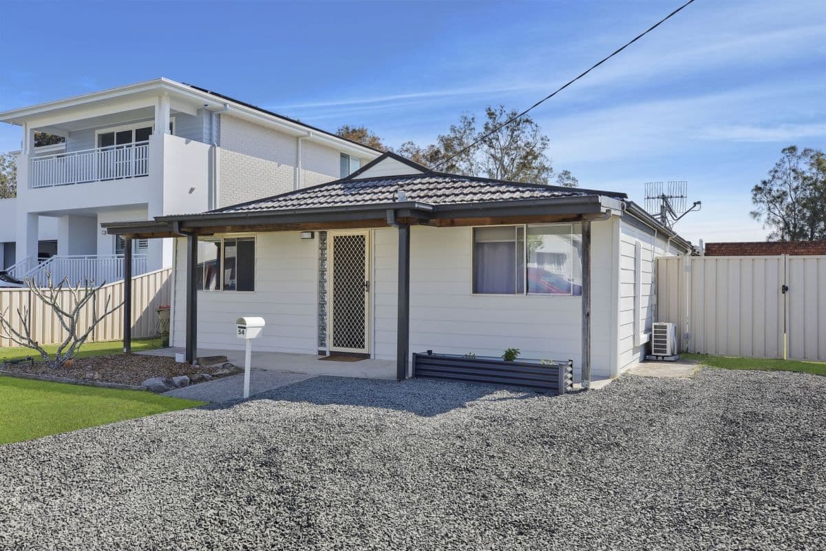 4/89 Marine Parade, HASTINGS, Davistown - Thumbnail 2