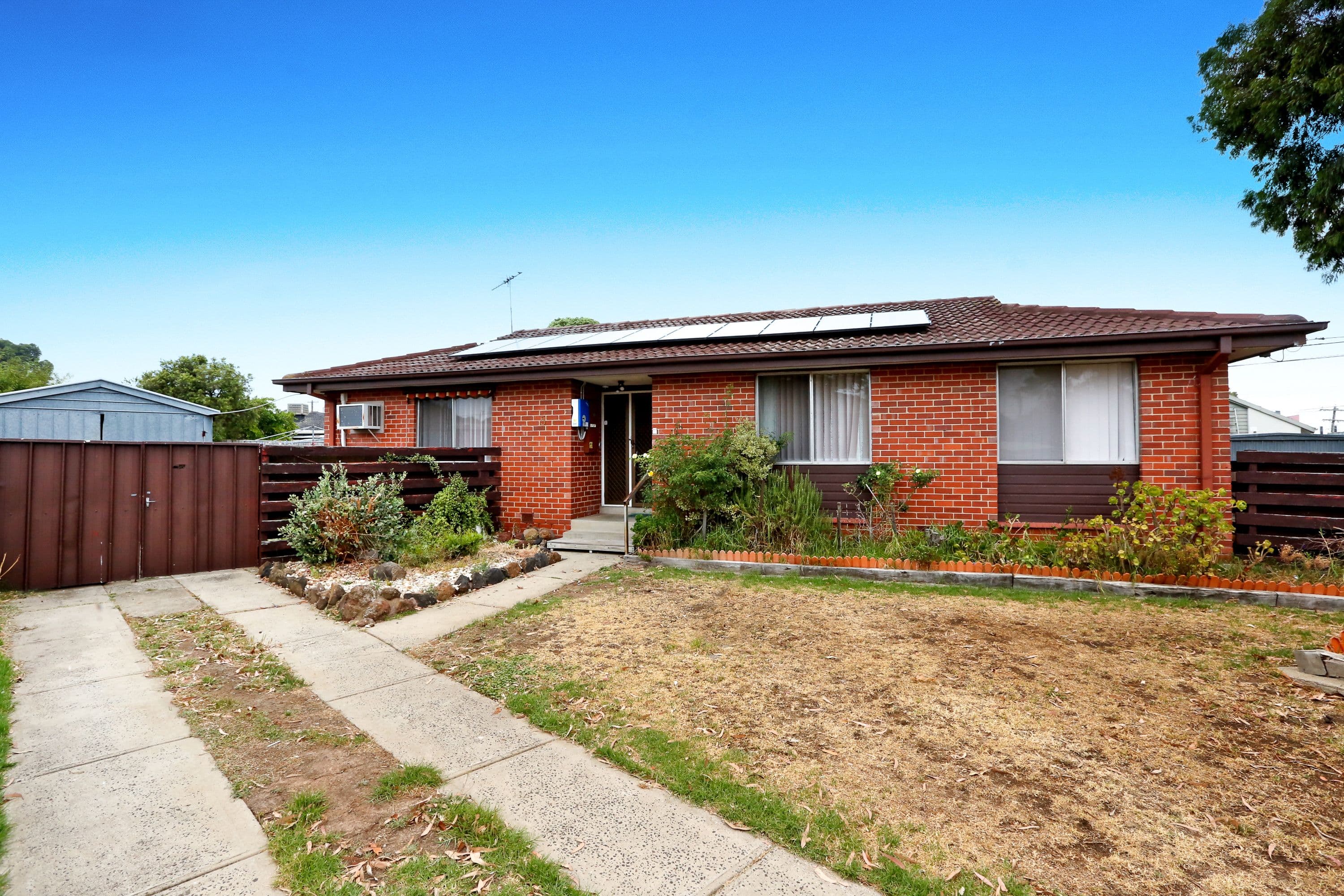 5 Elm Court, Coolaroo VIC 3048, Coolaroo - Thumbnail 2