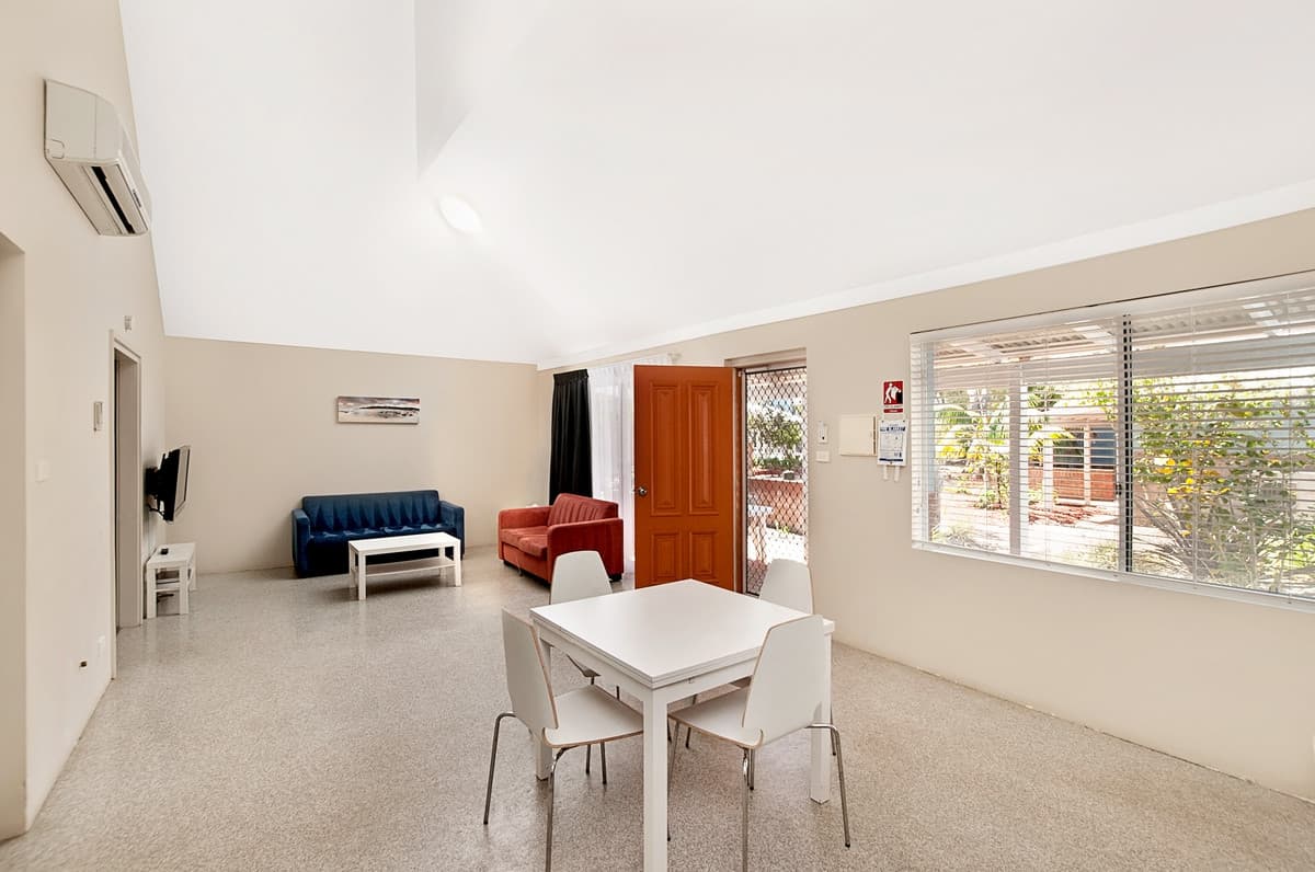 3 / 11 Holgate Road, Broadwater WA 6280, Broadwater - Thumbnail 8