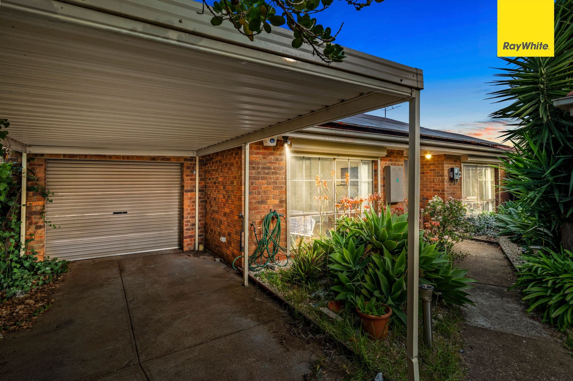 33 Staughton Street, Melton South VIC 3338, Melton South - Image 1