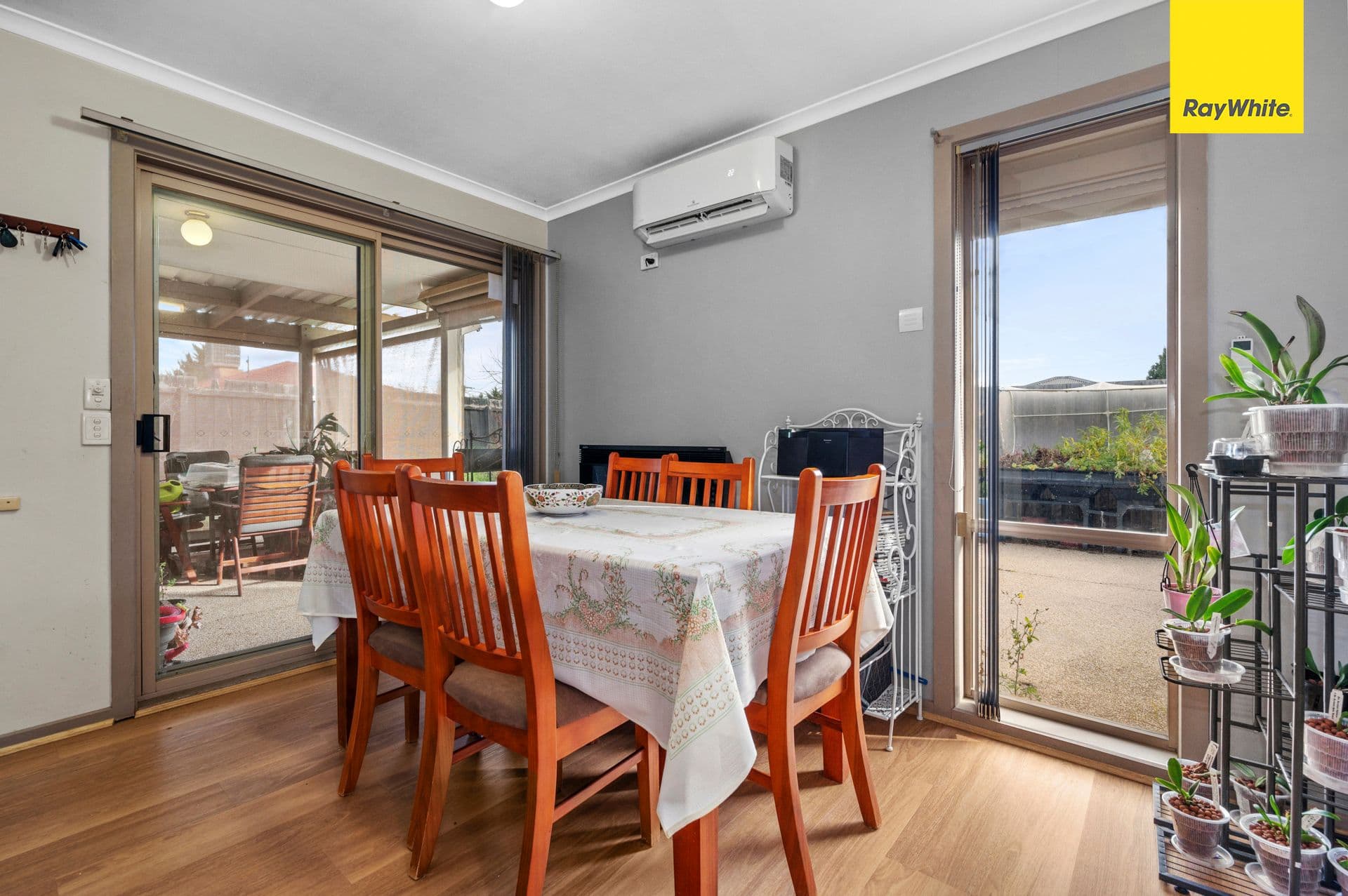 33 Staughton Street, Melton South VIC 3338, Melton South - Thumbnail 5