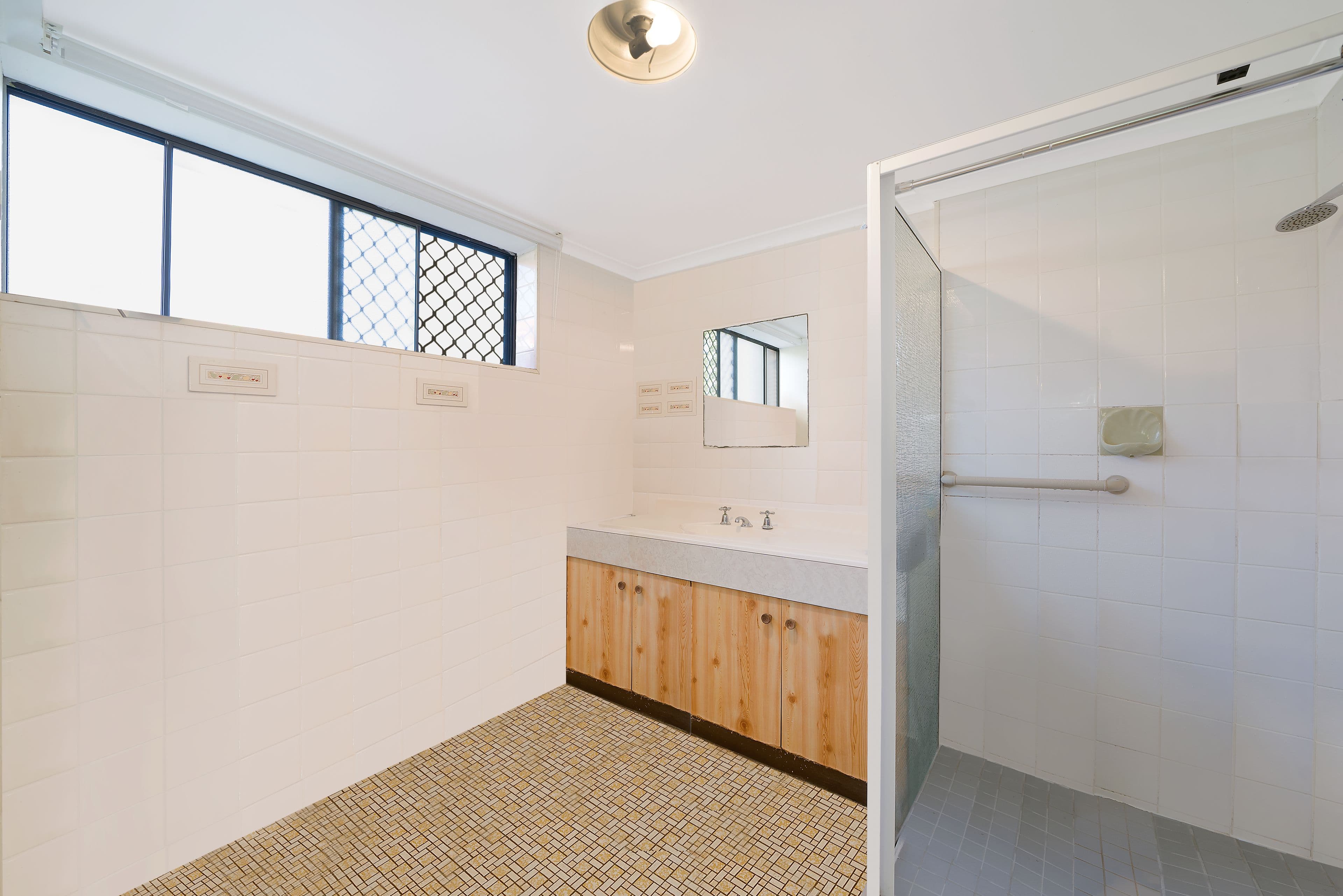 15 Grant Street, Redcliffe QLD 4020, Redcliffe - Thumbnail 6