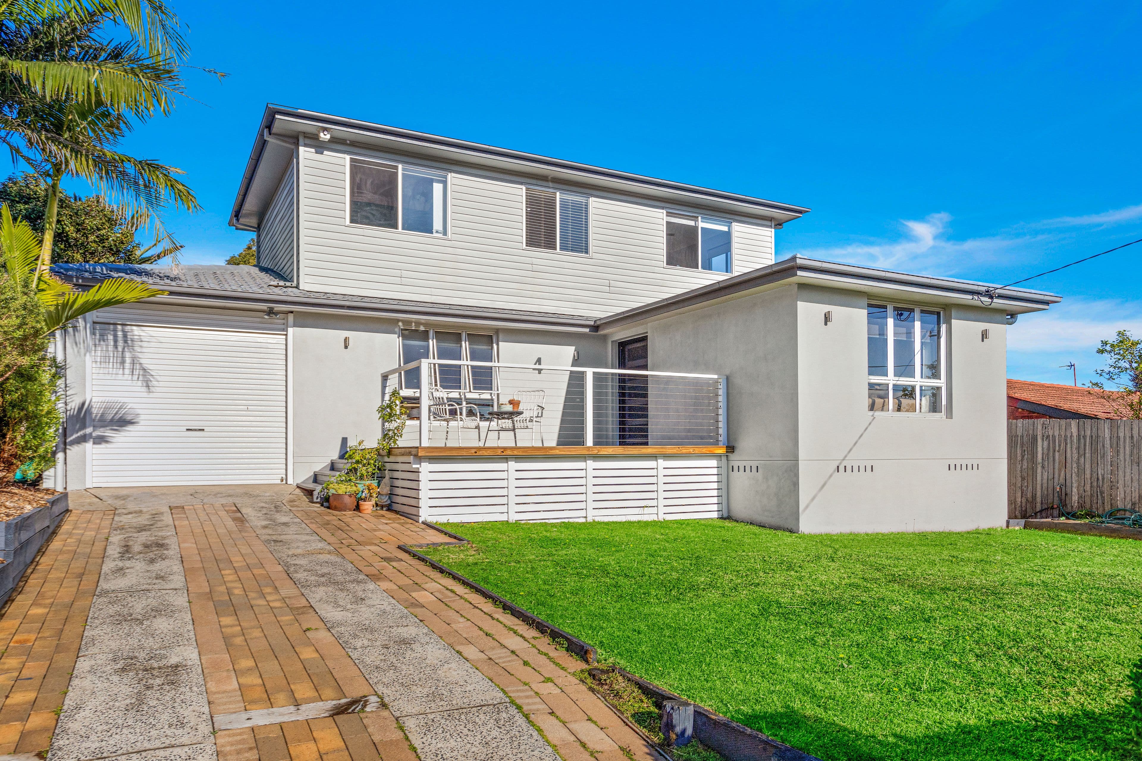 4 Cox Parade, Mount Warrigal NSW 2528, Mount Warrigal - Thumbnail 2
