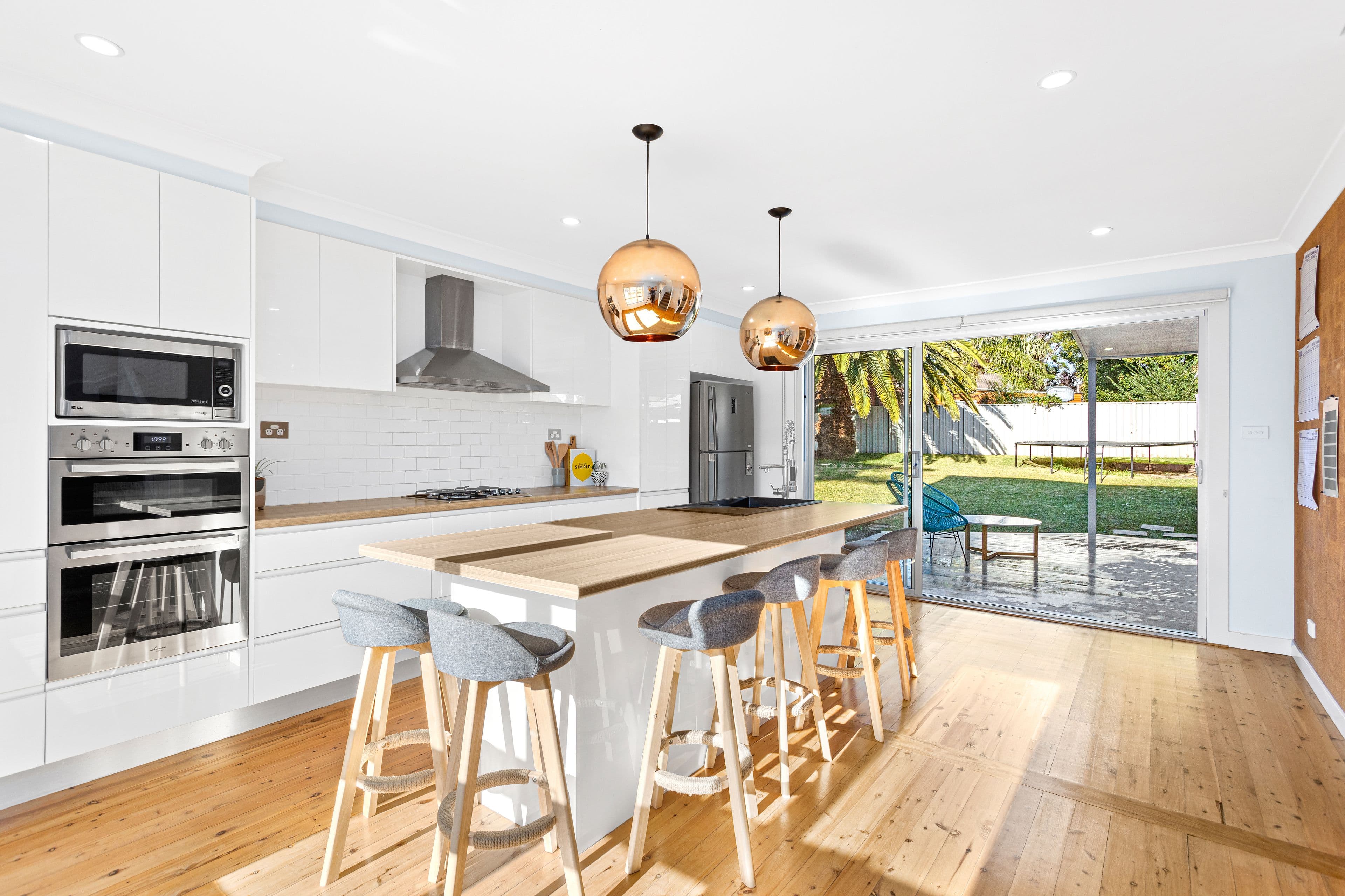 4 Cox Parade, Mount Warrigal NSW 2528, Mount Warrigal - Thumbnail 3