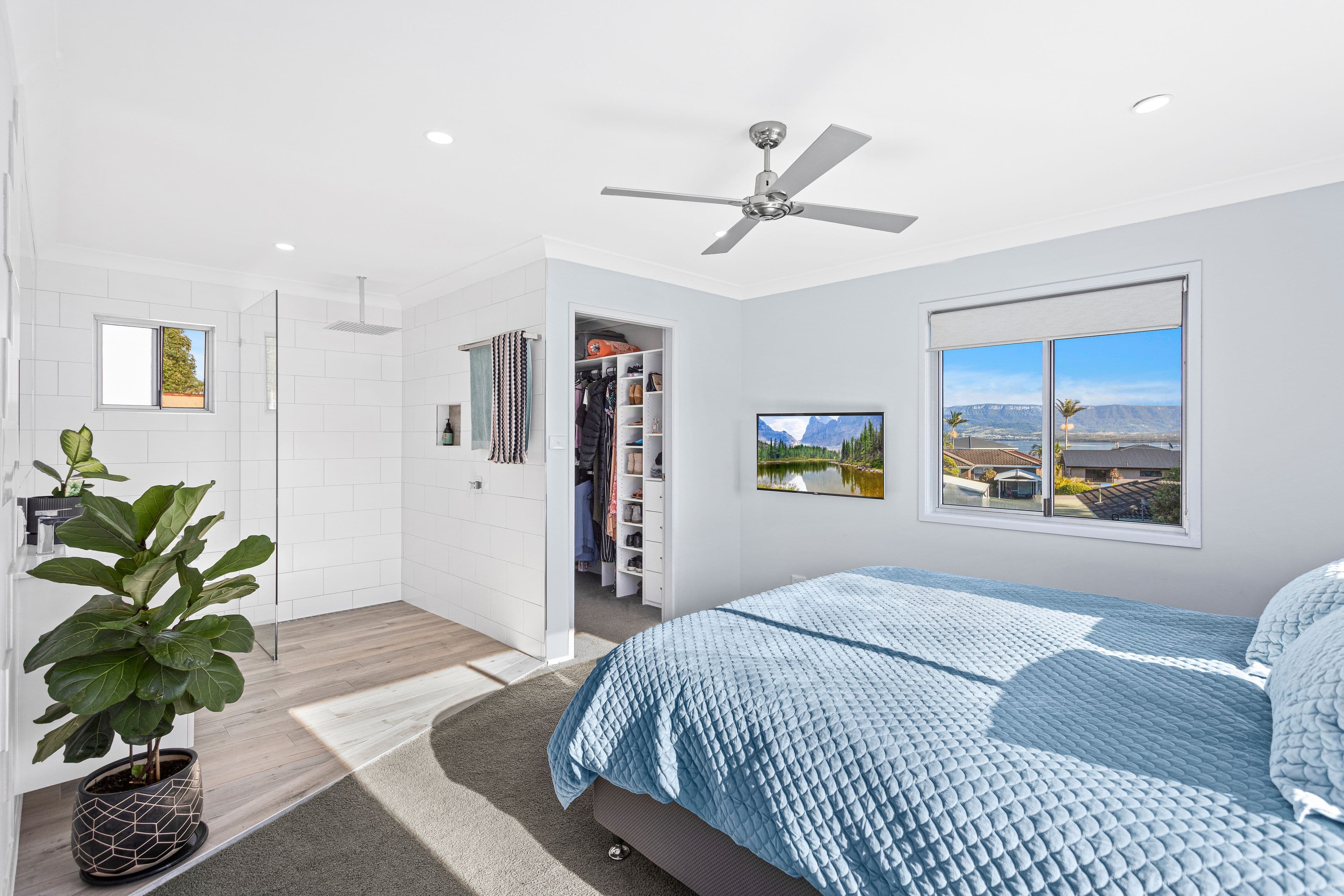4 Cox Parade, Mount Warrigal NSW 2528, Mount Warrigal - Thumbnail 5