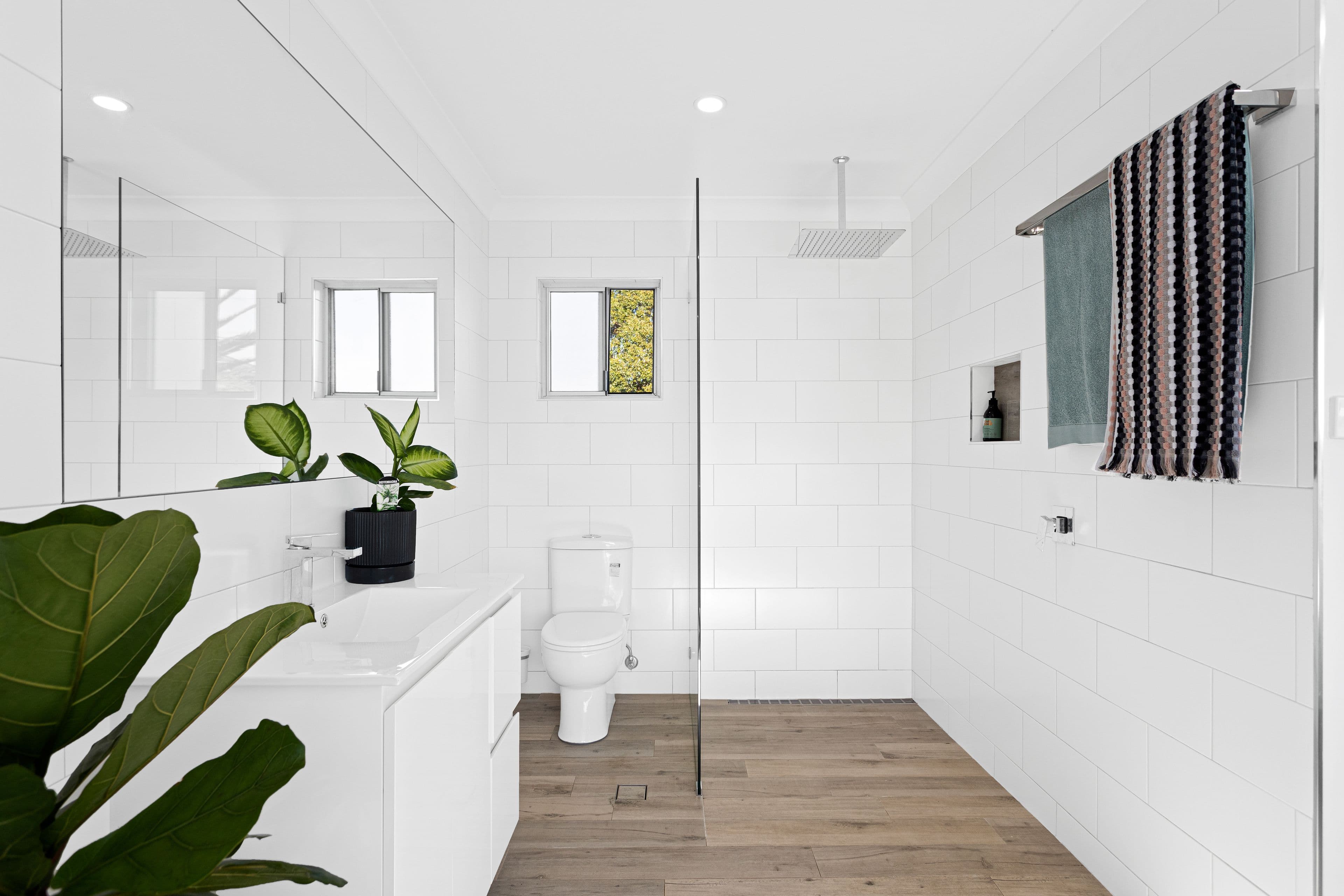 4 Cox Parade, Mount Warrigal NSW 2528, Mount Warrigal - Thumbnail 6