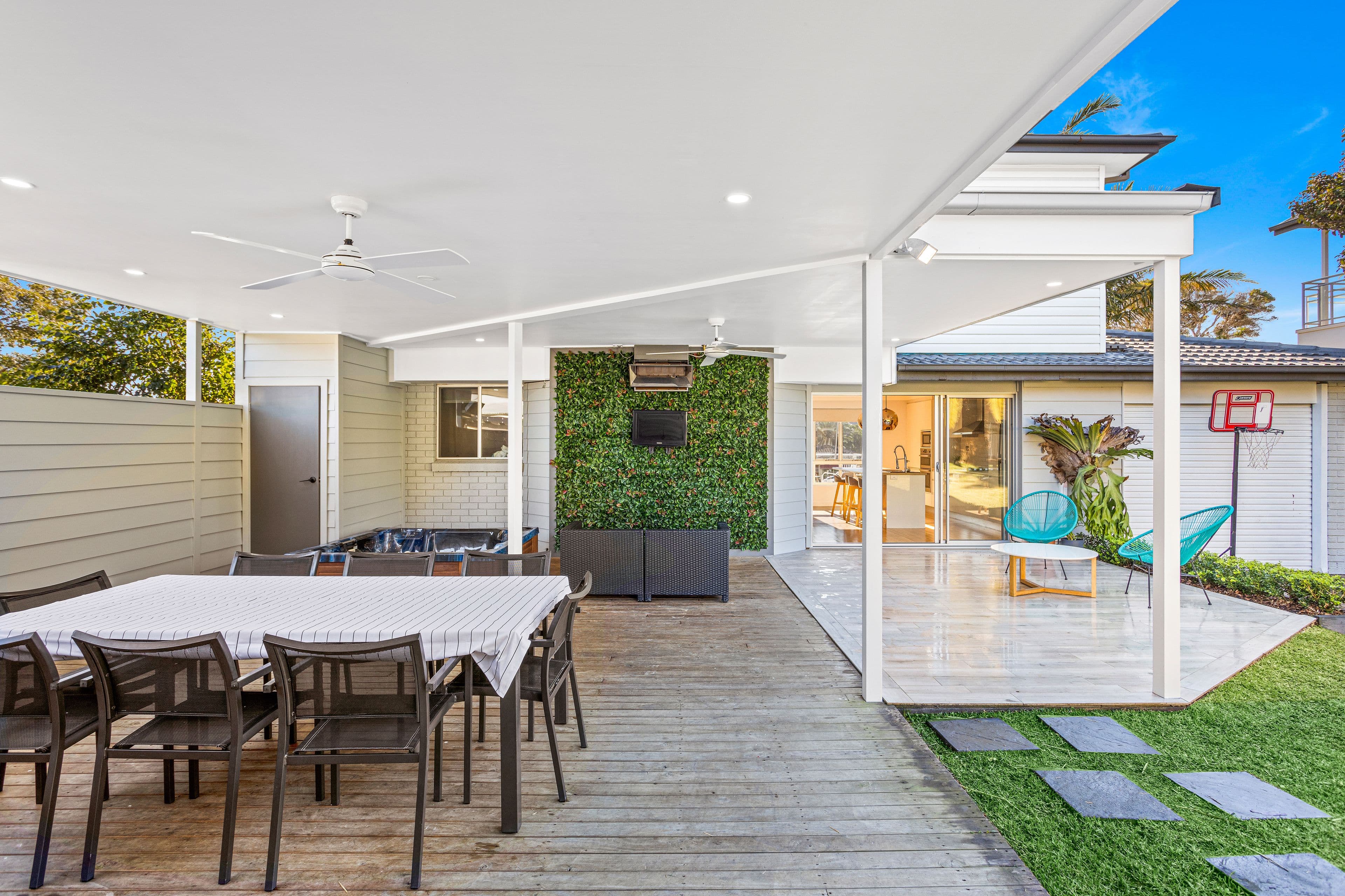 4 Cox Parade, Mount Warrigal NSW 2528, Mount Warrigal - Thumbnail 7