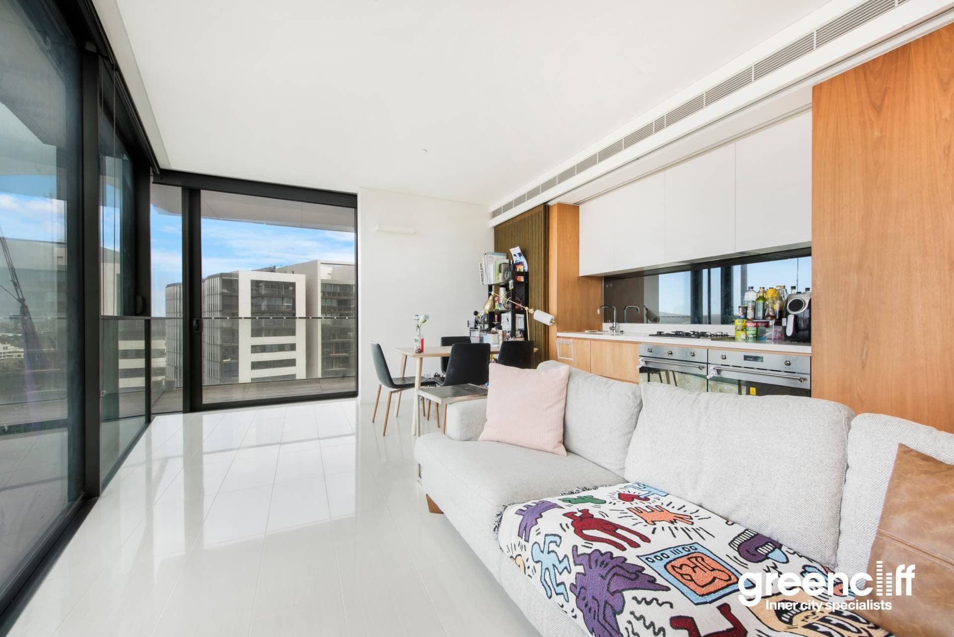 E2310, 3 Carlton St, Chippendale - Thumbnail 2