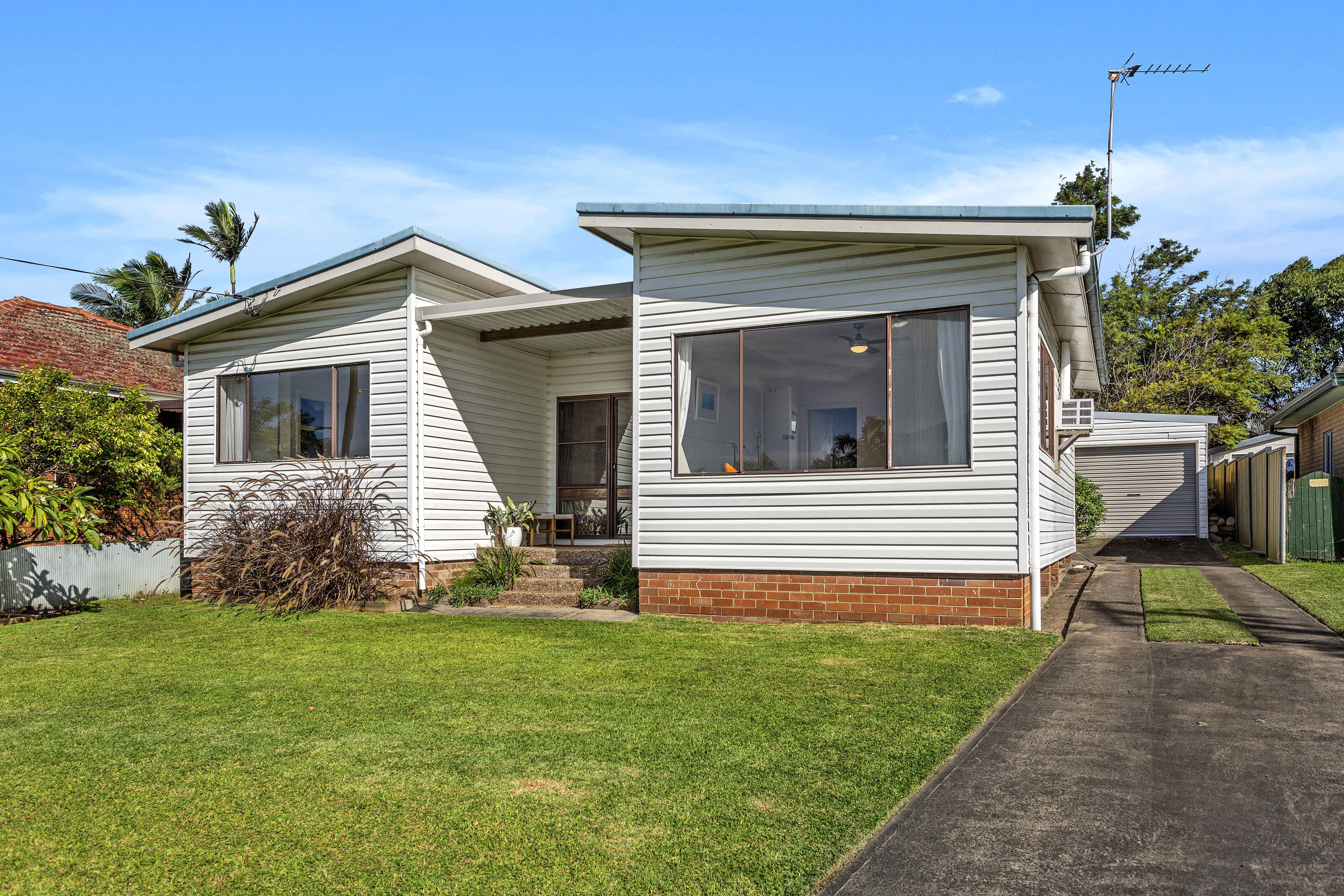 10 Doone Street, Barrack Heights NSW 2528, Barrack Heights - Image 1