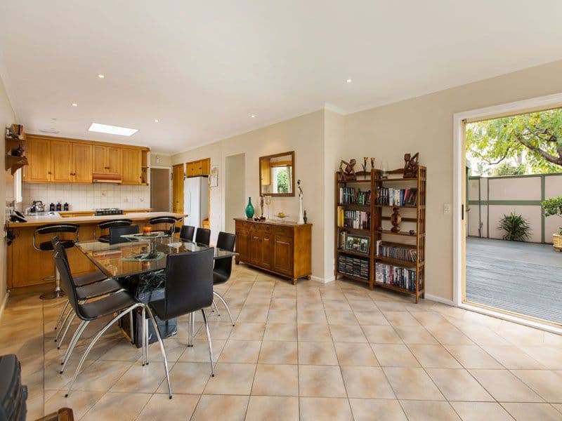 21 Forest Park Road, DINGLEY VILLAGE VIC 3172, Dingley Village - Thumbnail 5