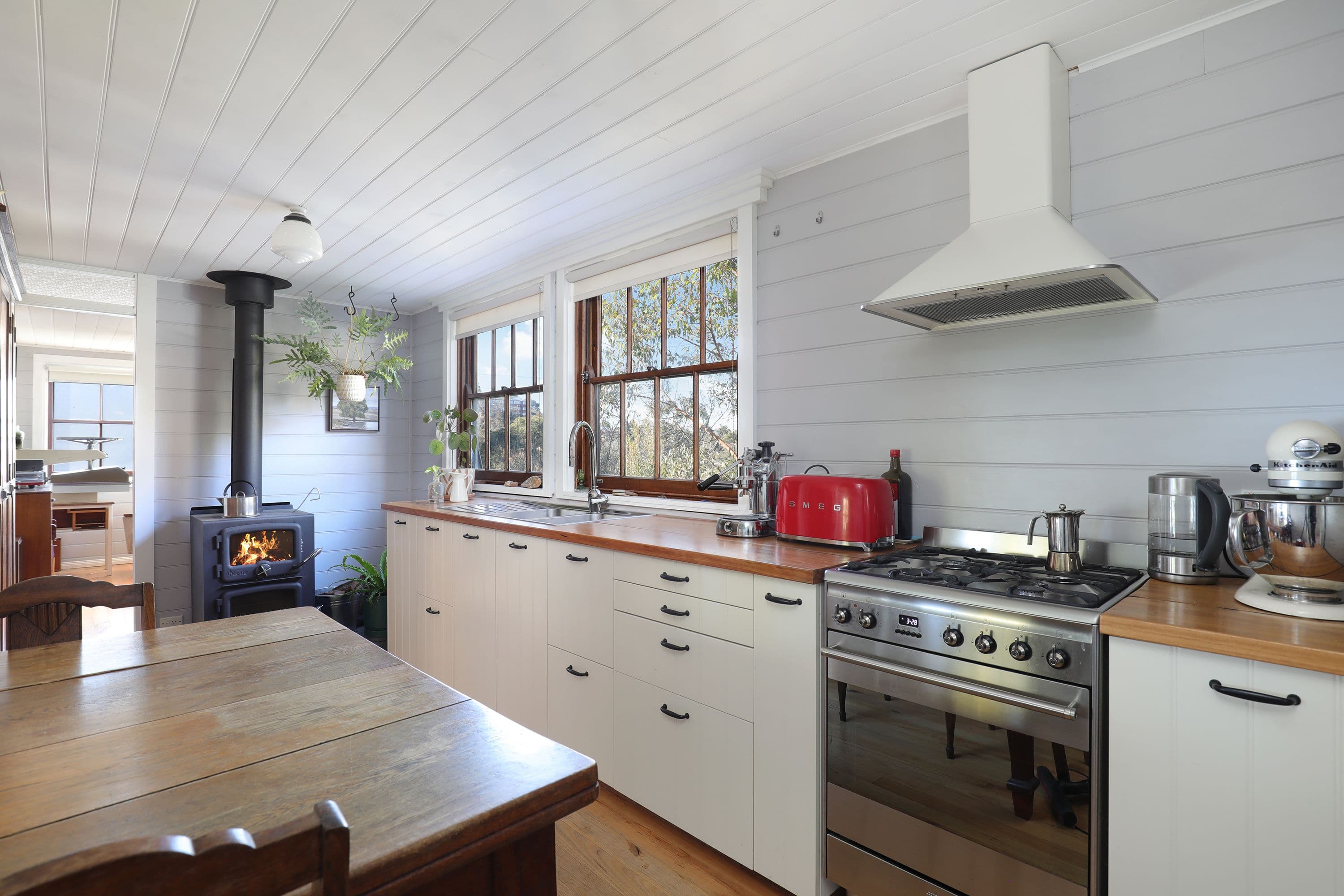3 Leichhardt Street, Katoomba NSW 2780, Katoomba - Thumbnail 2