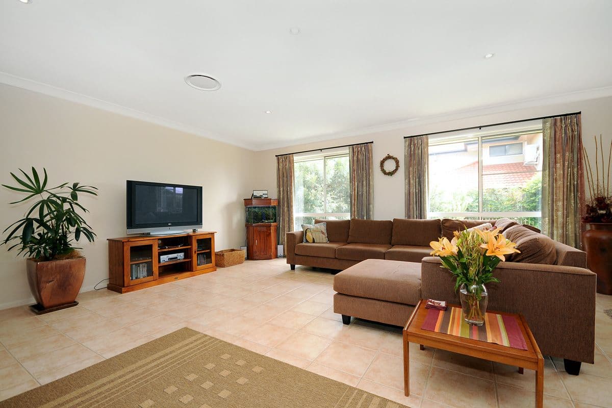 15 Banksdale Drive, MIDDLE RIDGE QLD 4350, Middle Ridge - Thumbnail 4