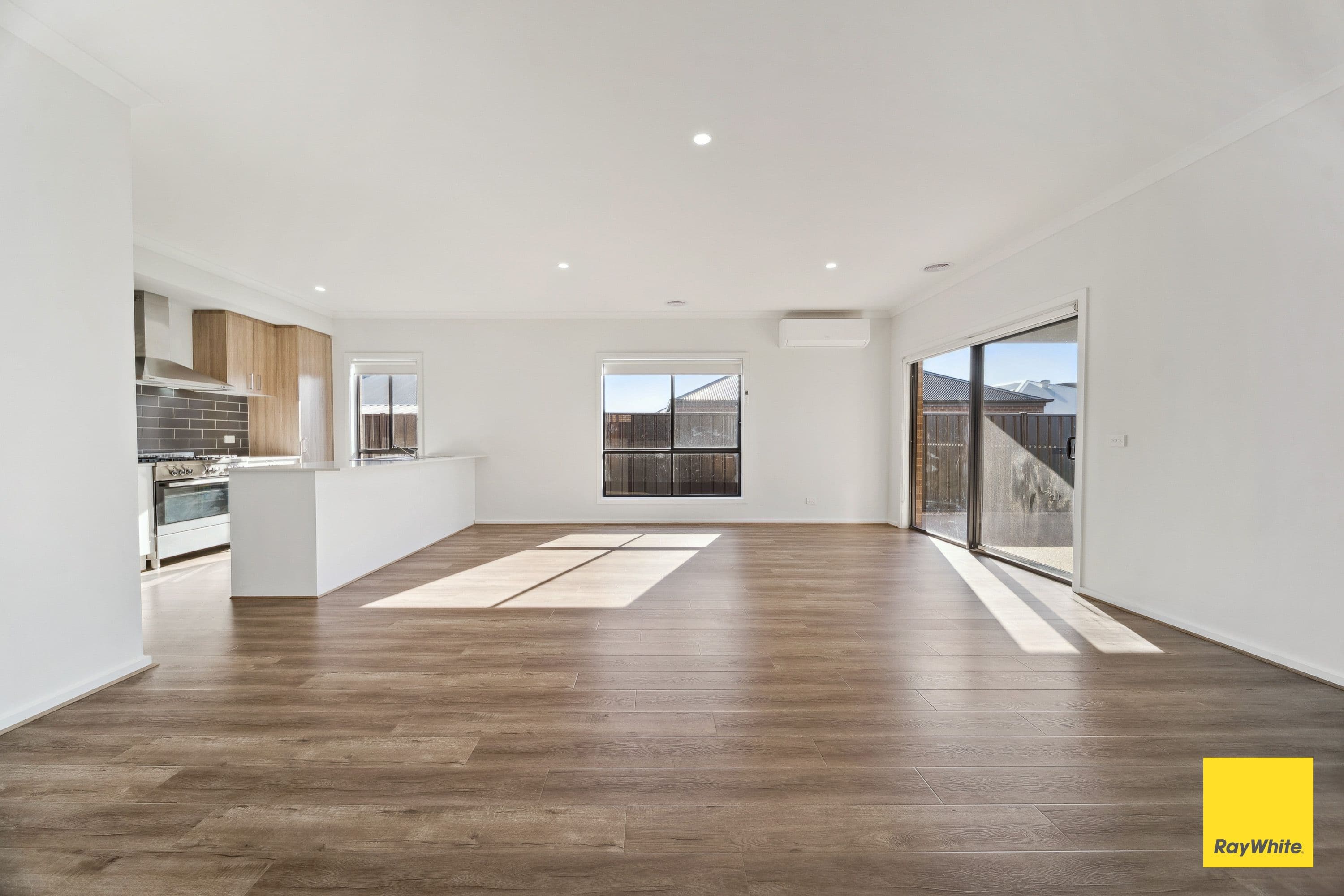 12 Leist Street, Huntly VIC 3551, Huntly - Thumbnail 2