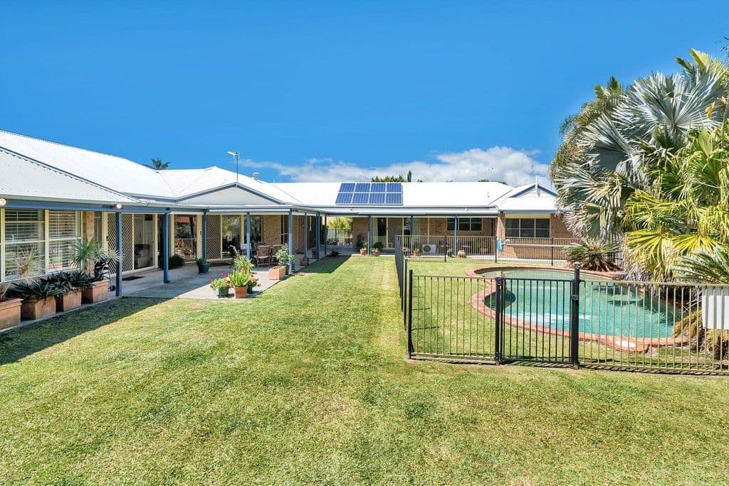 16 Trevino Place, Parkwood QLD 4214, Parkwood - Thumbnail 2