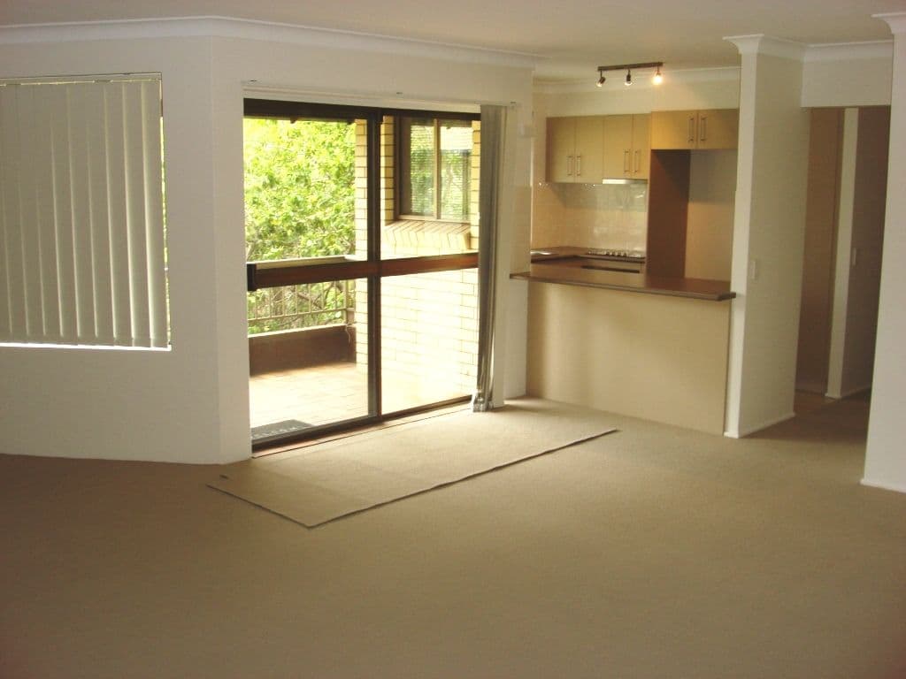 21 Burleigh Street, BURLEIGH HEADS QLD 4220, Burleigh Heads - Thumbnail 2