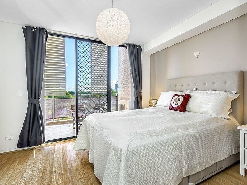 211C/27-29 George Street, North Strathfield - Thumbnail 4