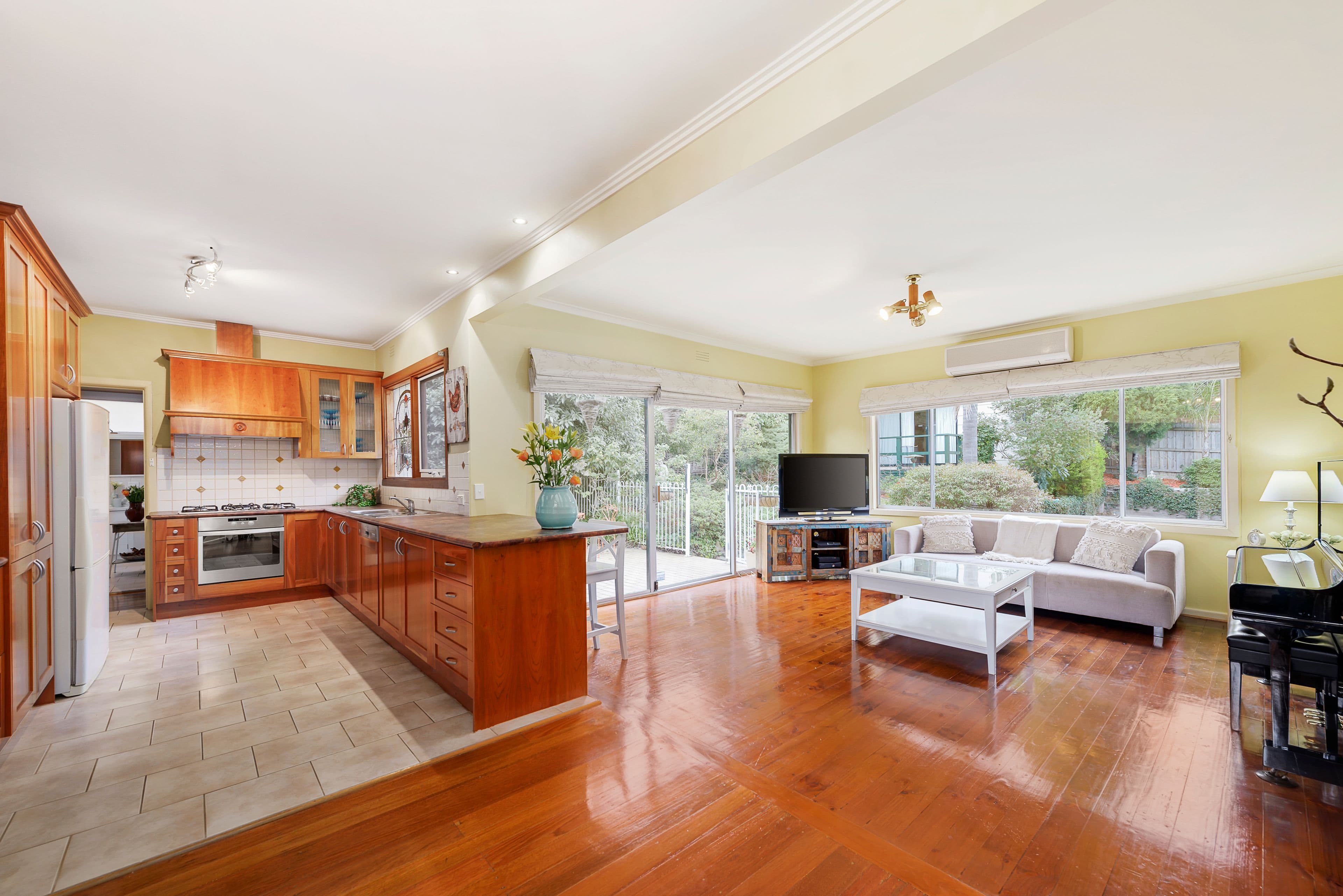 20 Hodgson Street, Templestowe Lower VIC 3107, Templestowe Lower - Thumbnail 2