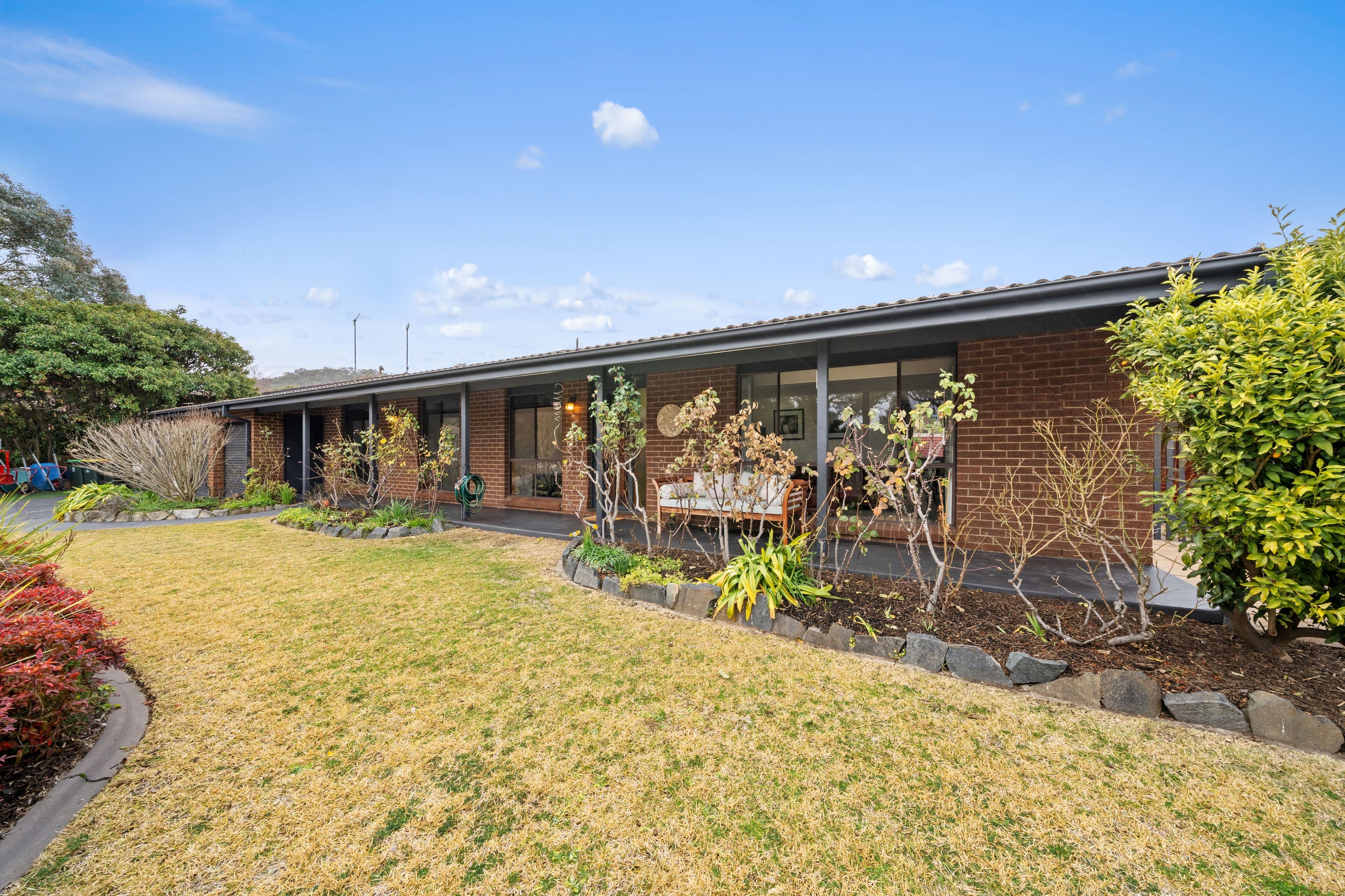 16 Mullan Street, Fadden ACT 2904, Fadden - Thumbnail 2