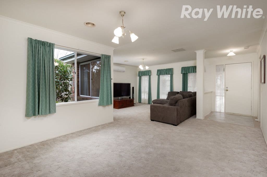 14 Fotini Gardens, Bundoora VIC 3083, Bundoora - Thumbnail 4