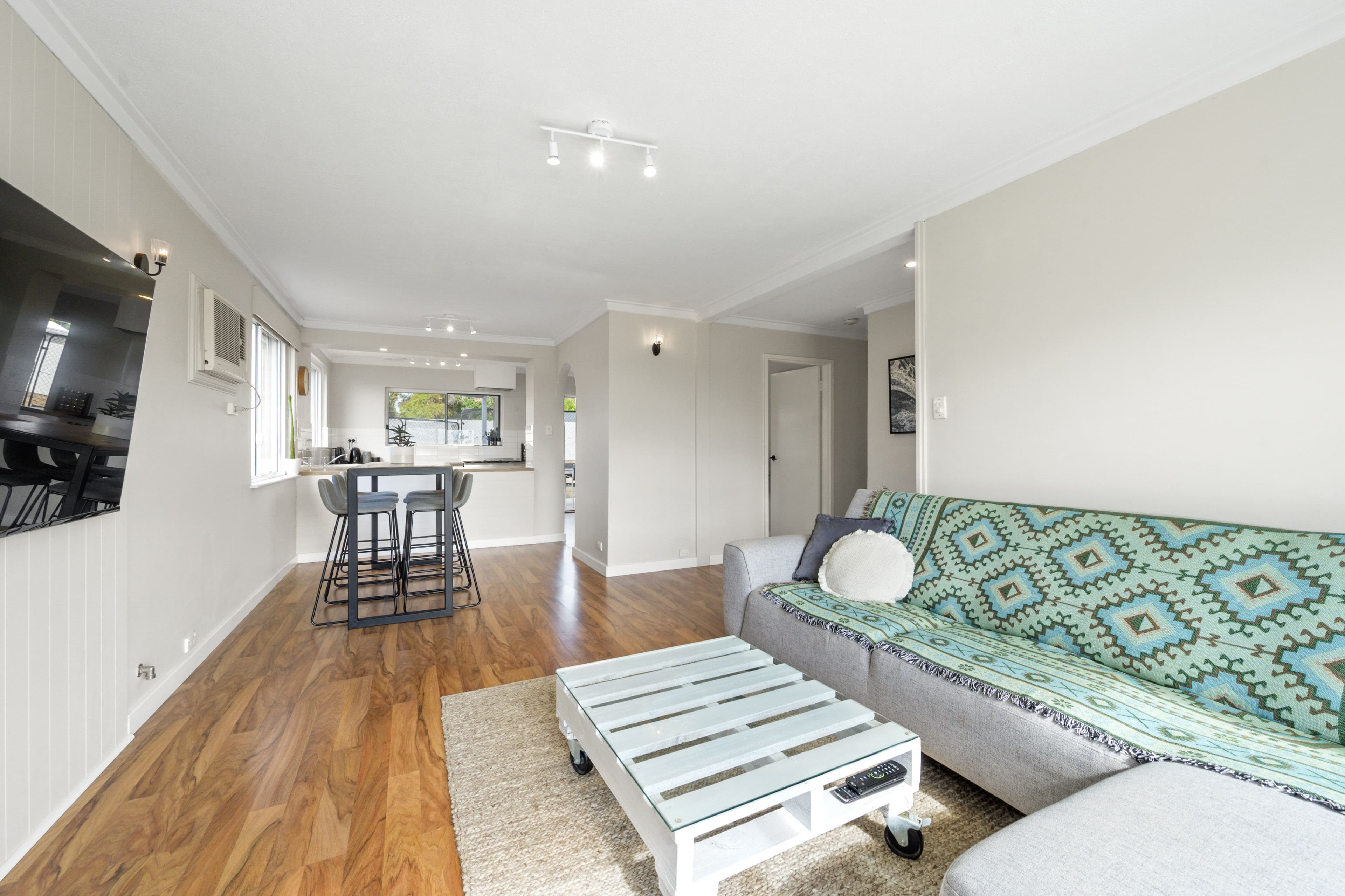 61 Bridgewater Drive, Kallaroo WA 6025, Kallaroo - Thumbnail 4