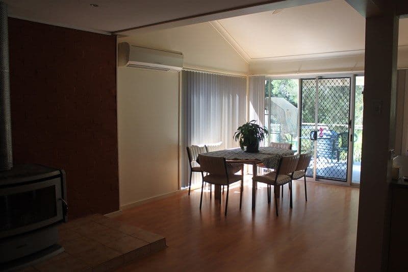 32 Watersedge Avenue, BASIN VIEW NSW 2540, Basin View - Thumbnail 2