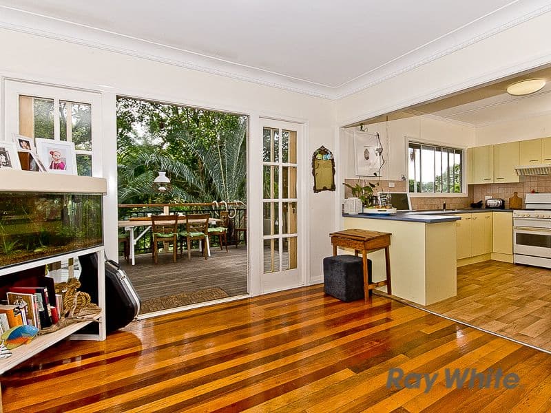 39 Alcester Street, GRANGE QLD 4051, Grange - Thumbnail 5