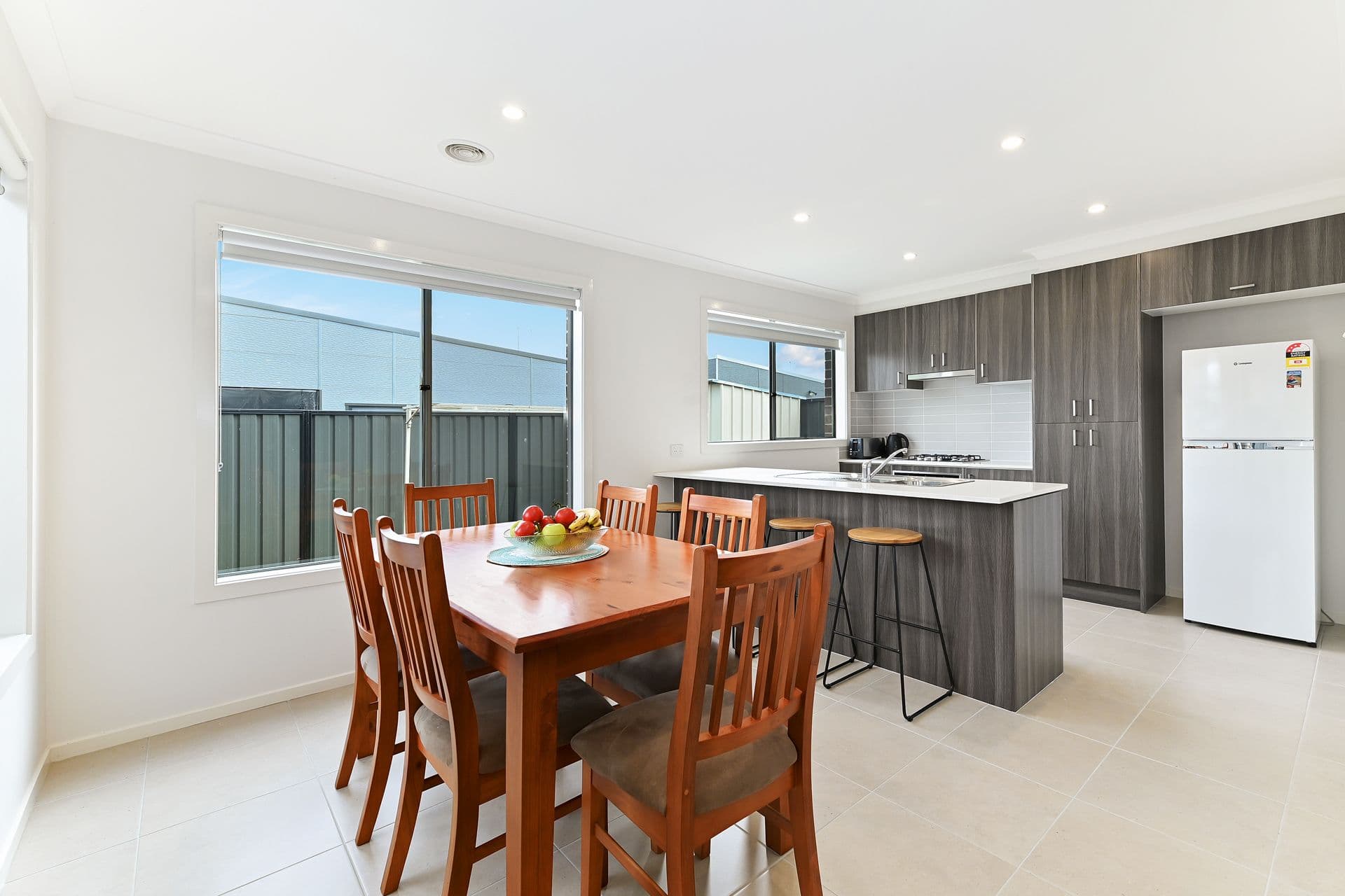 18 Naso Place, Clyde North VIC 3978, Clyde North - Thumbnail 4