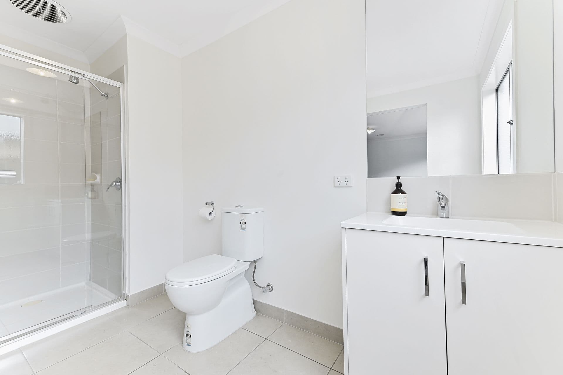 18 Naso Place, Clyde North VIC 3978, Clyde North - Thumbnail 8