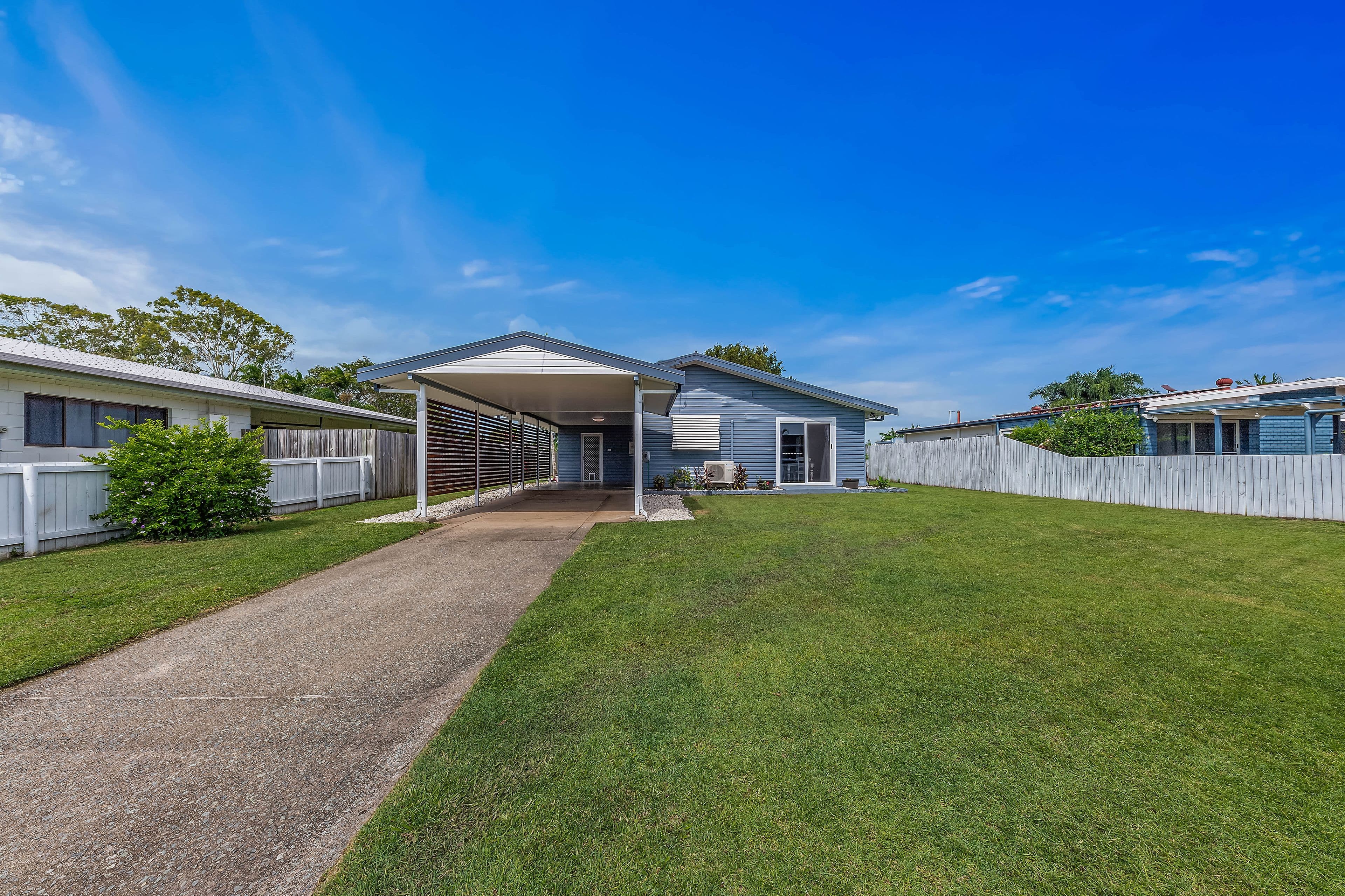 11 Debney Street, Proserpine QLD 4800, Proserpine - Thumbnail 2