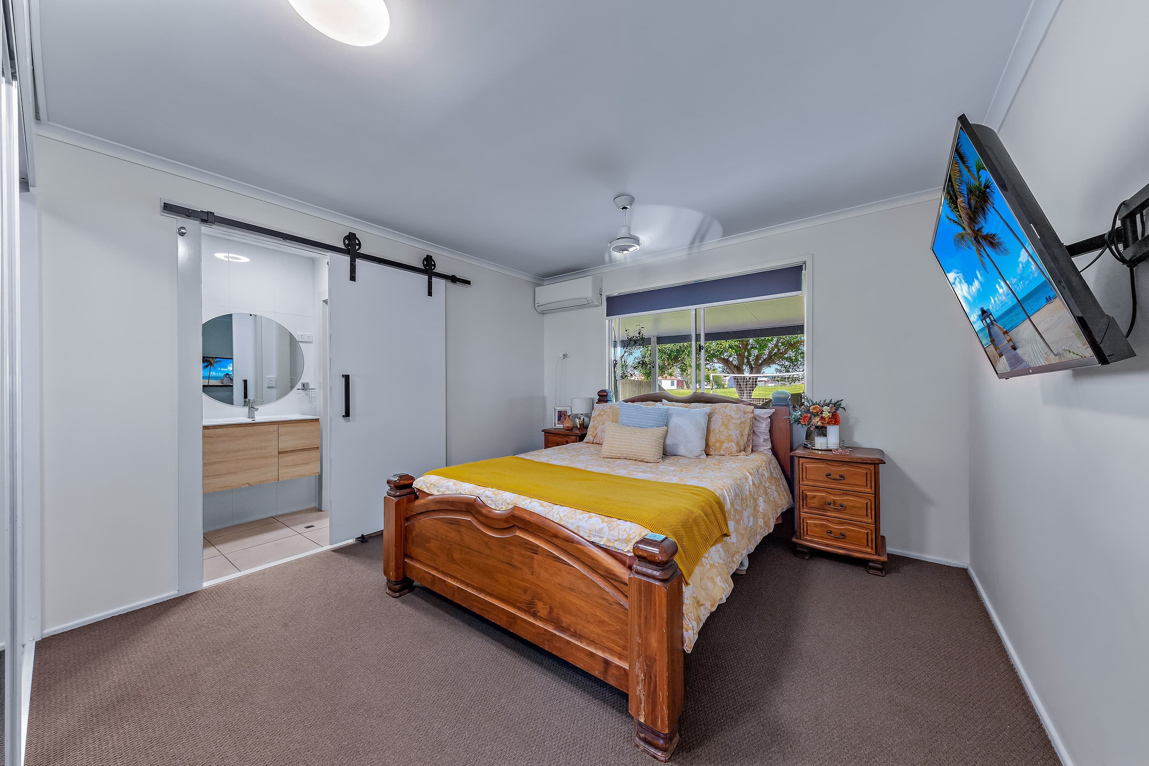 11 Debney Street, Proserpine QLD 4800, Proserpine - Thumbnail 5