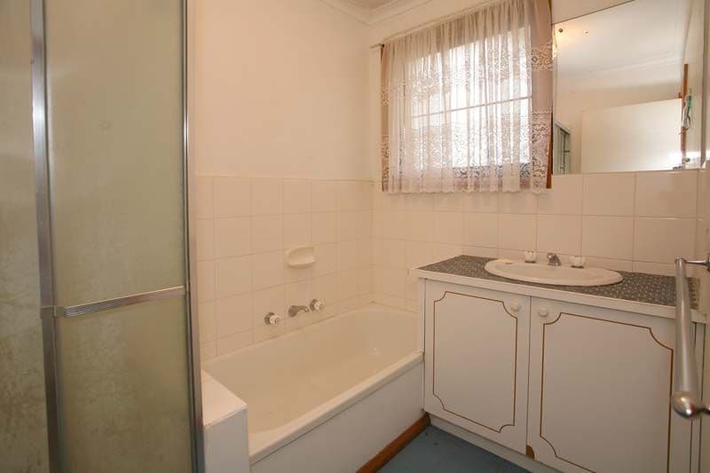 34 Buller Drive, GLEN WAVERLEY VIC 3150, Glen Waverley - Thumbnail 6