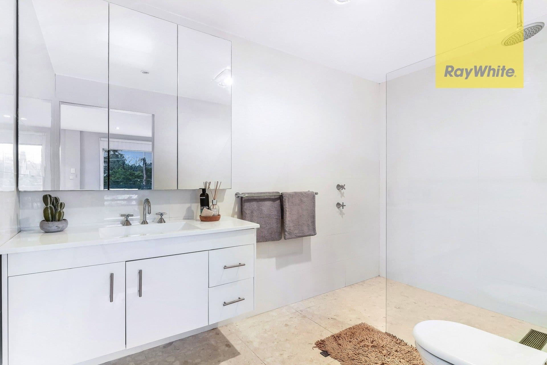 23 Vanessa Avenue, Baulkham Hills - Thumbnail 7